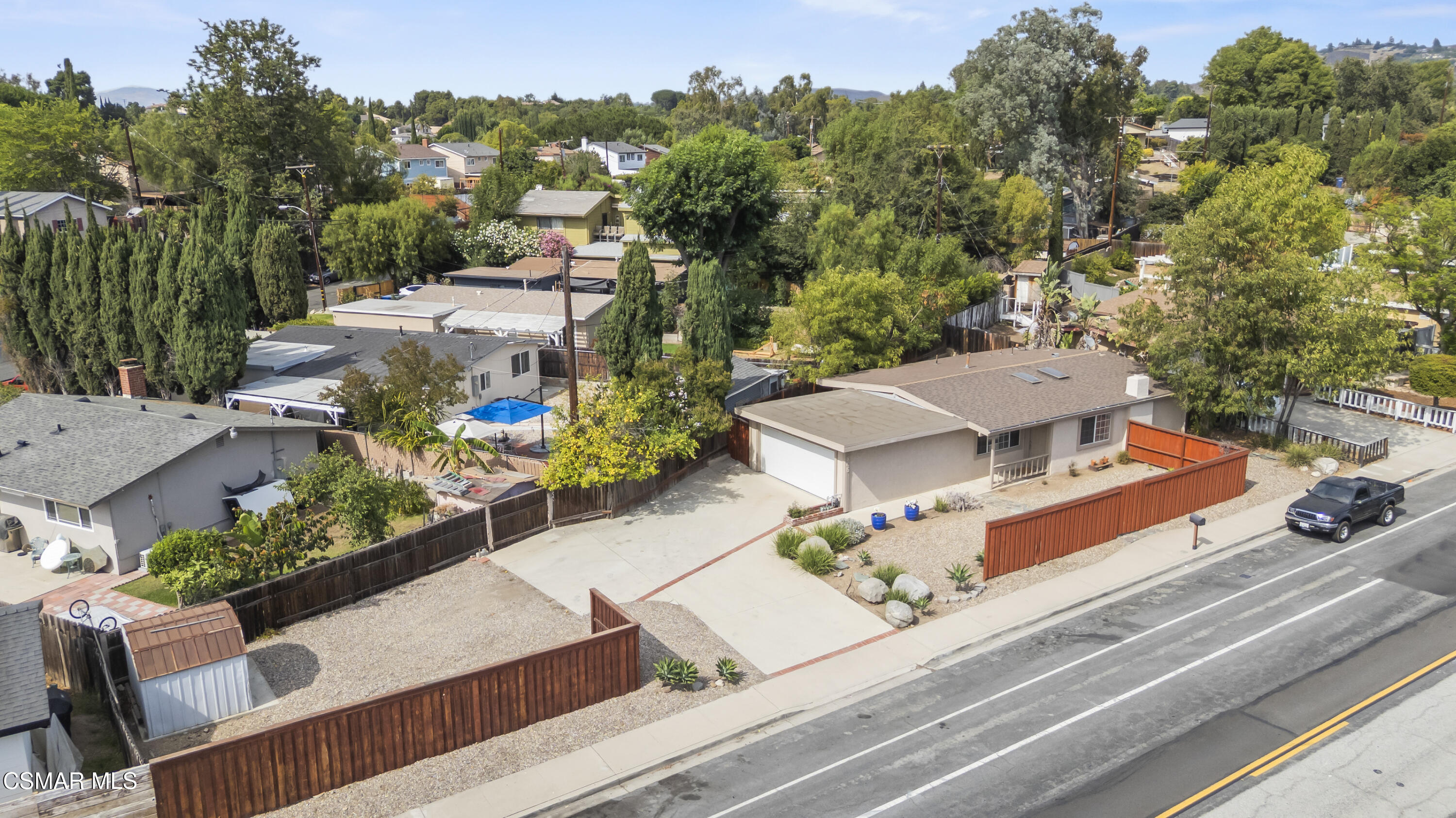 865 E Hillcrest Drive