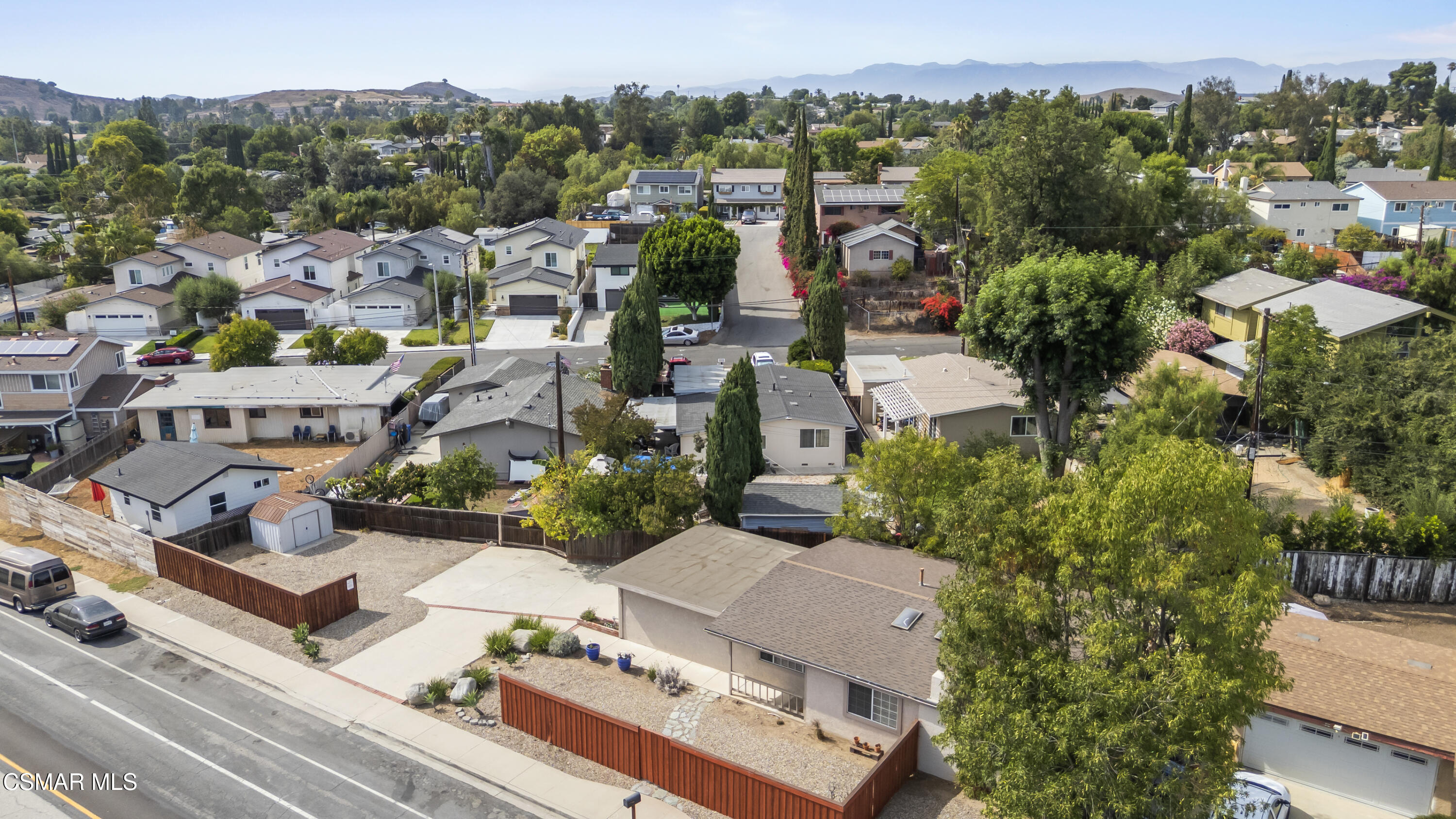 865 E Hillcrest Drive