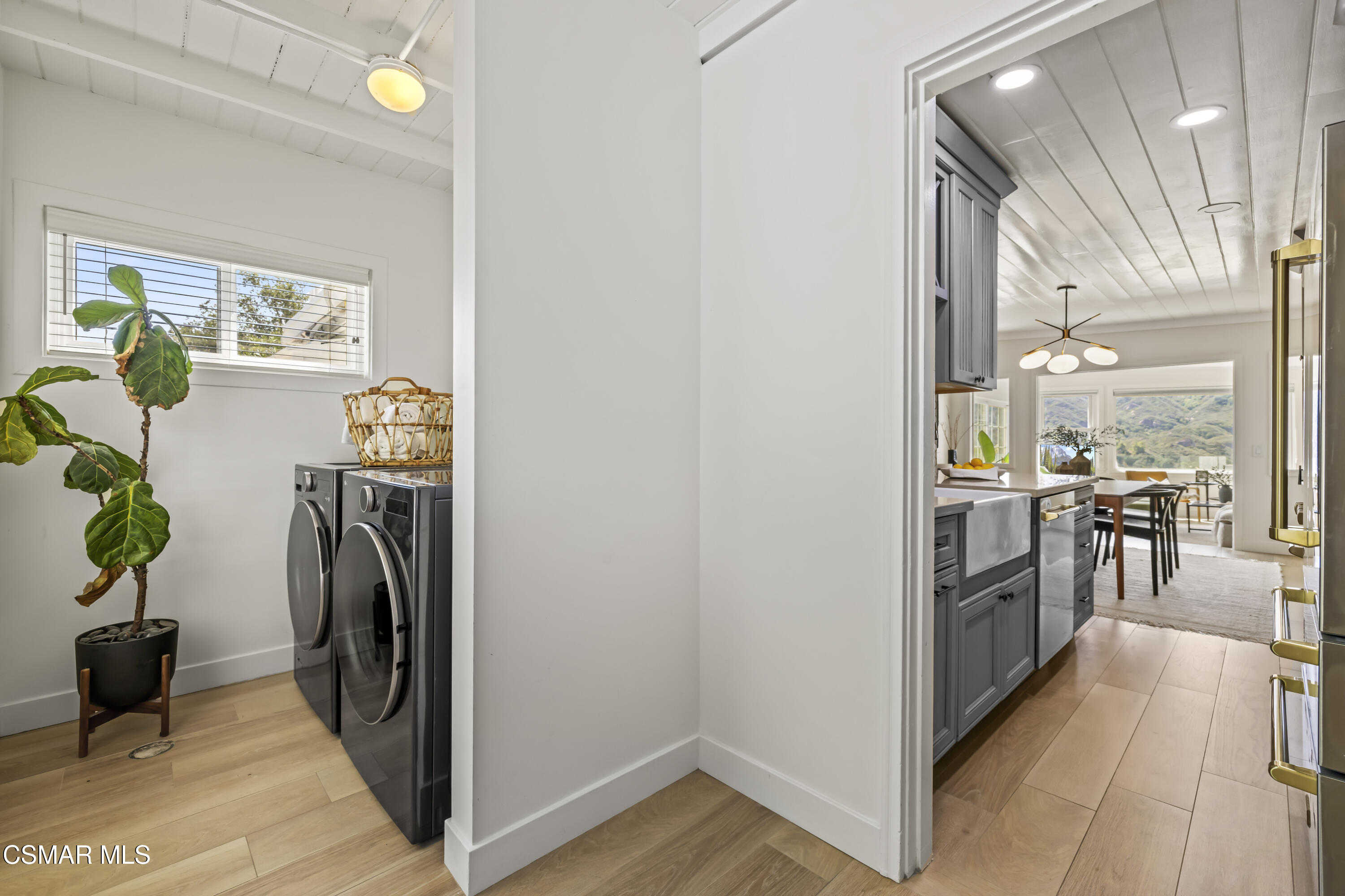 2016 Mount Prospect Drive