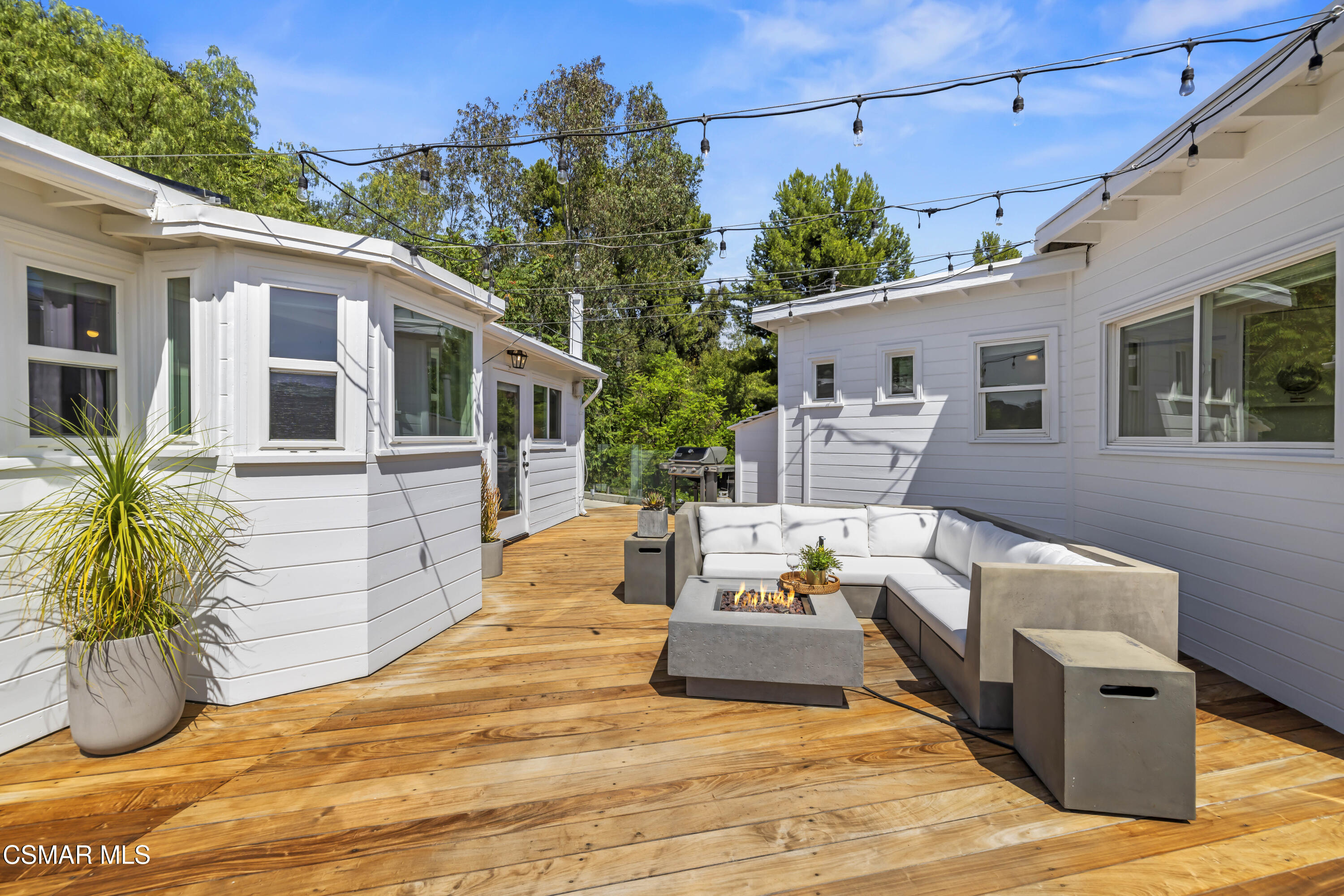 2016 Mount Prospect Drive