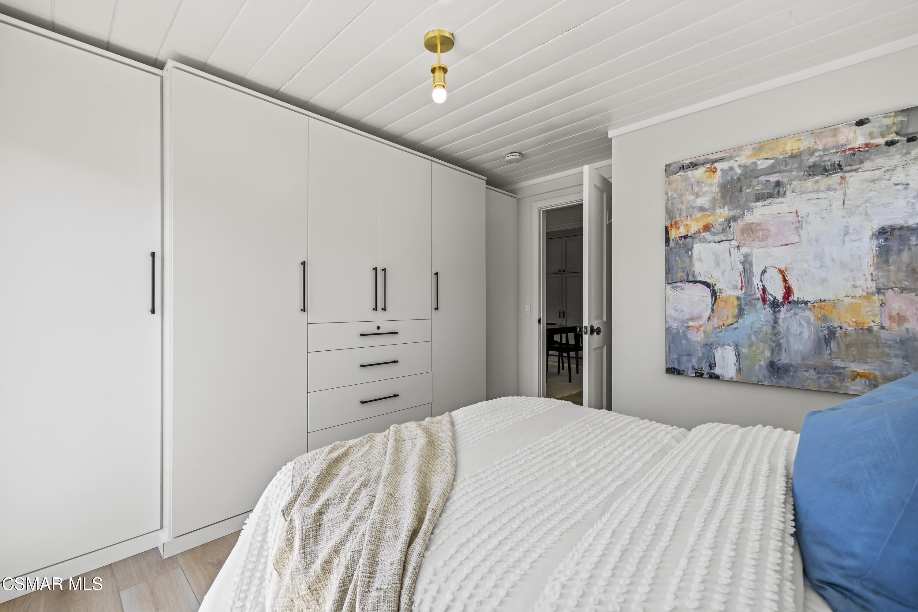 2016 Mount Prospect Drive