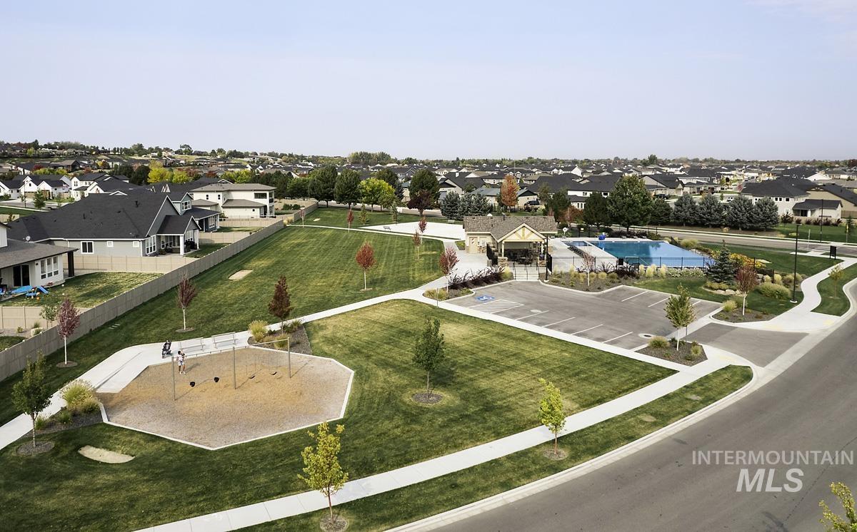 2988 Parulo Drive