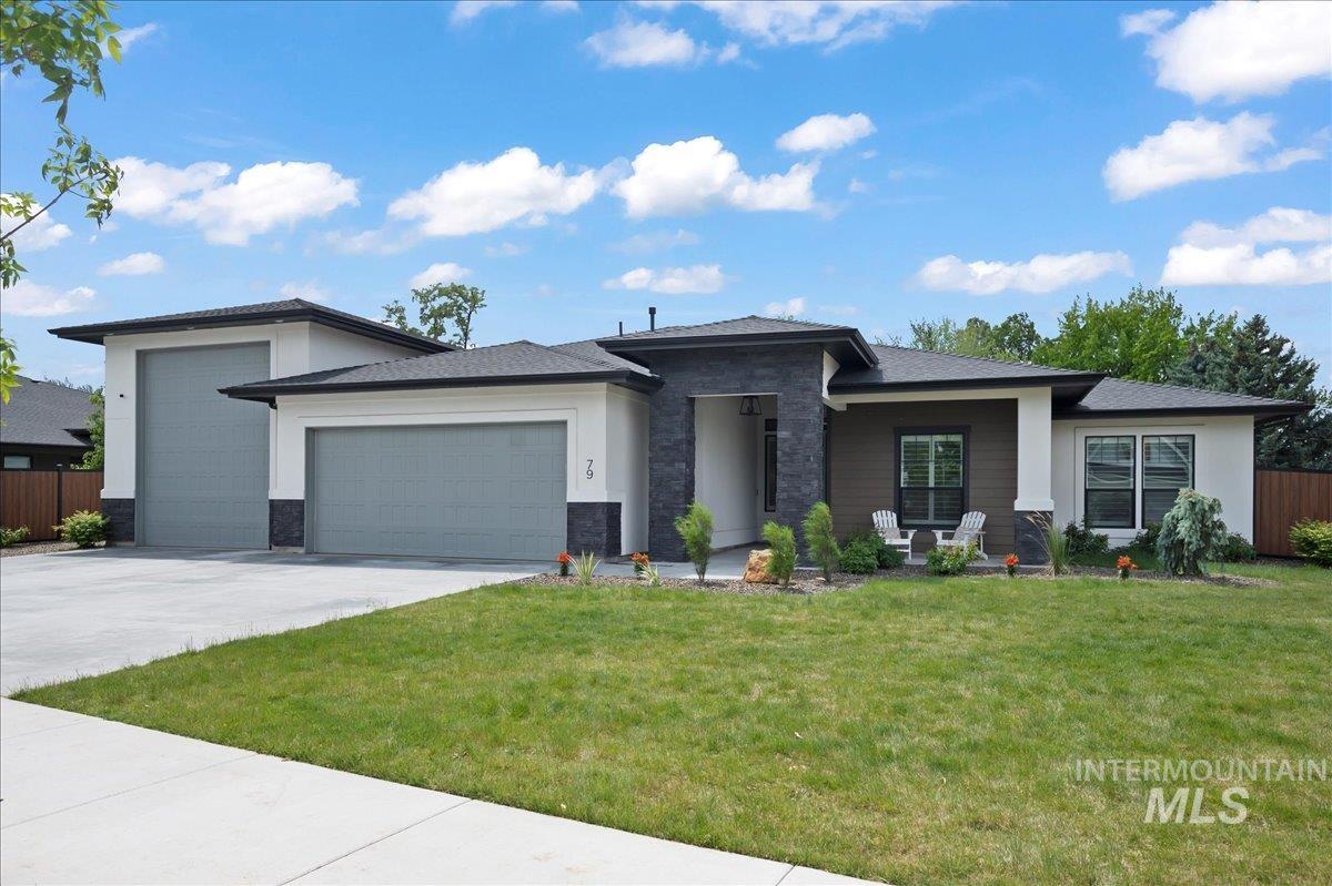 79 S River Creek Ave.
