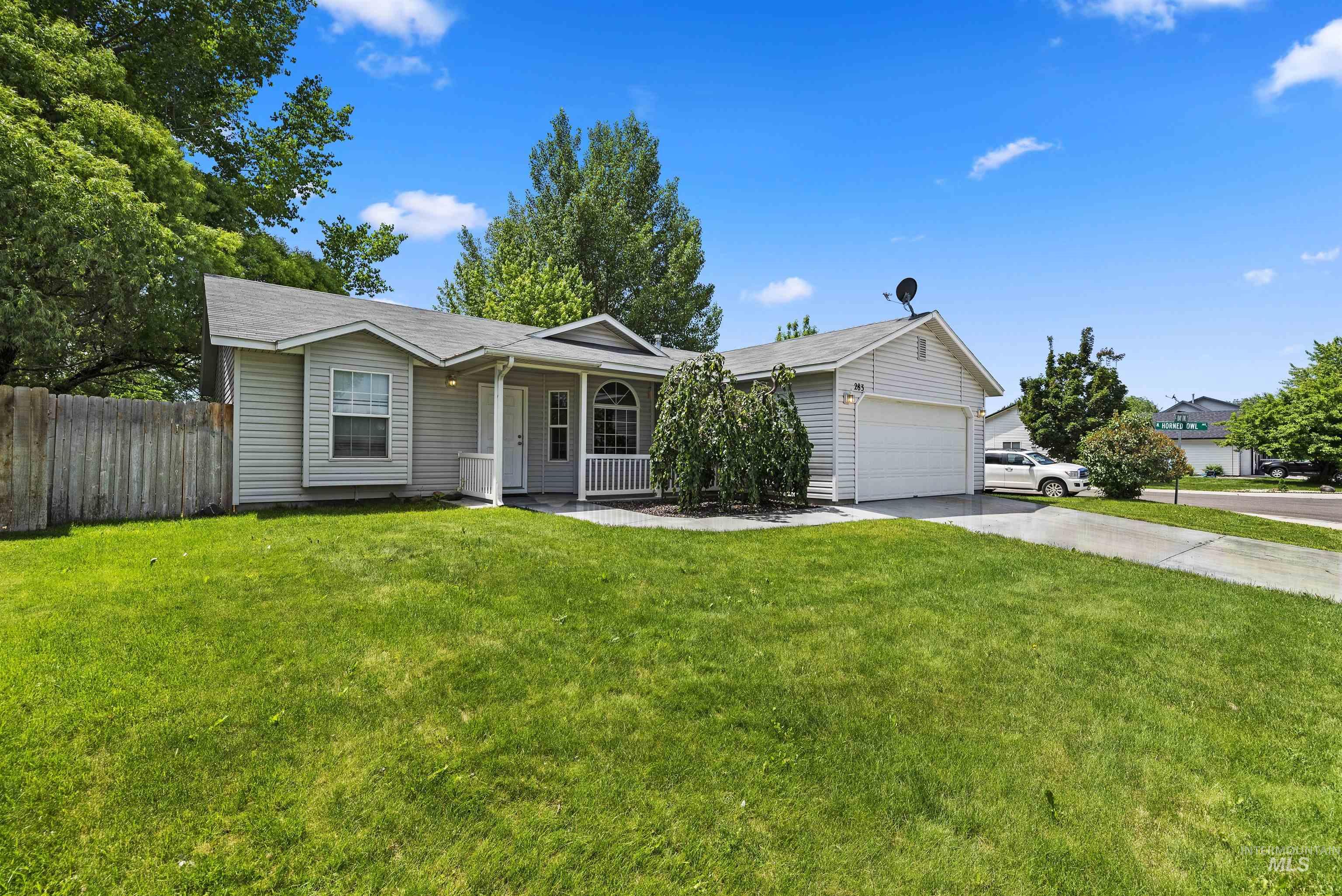 283 E. Bay Owl