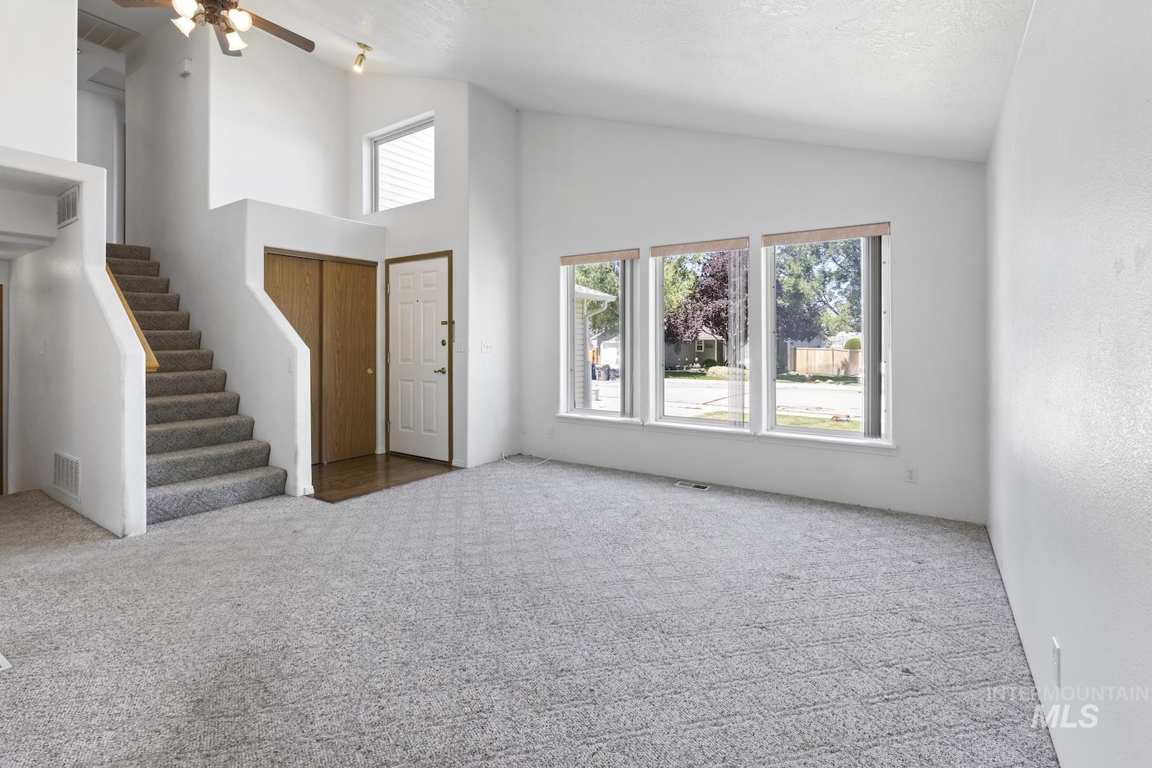 2639 E Nahautl Drive