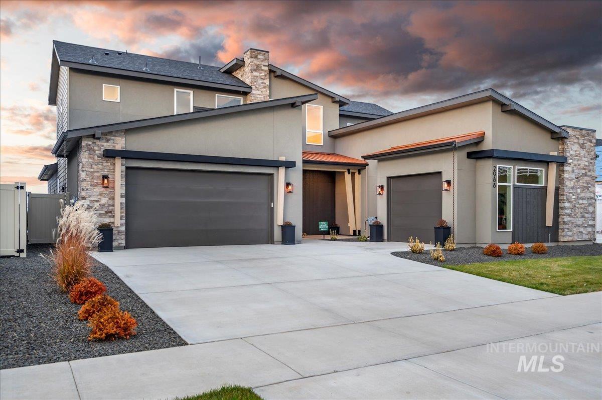 2988 E Parulo Drive
