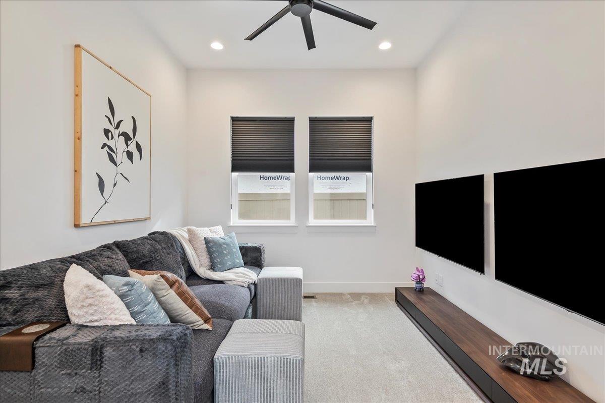 2988 E Parulo Drive