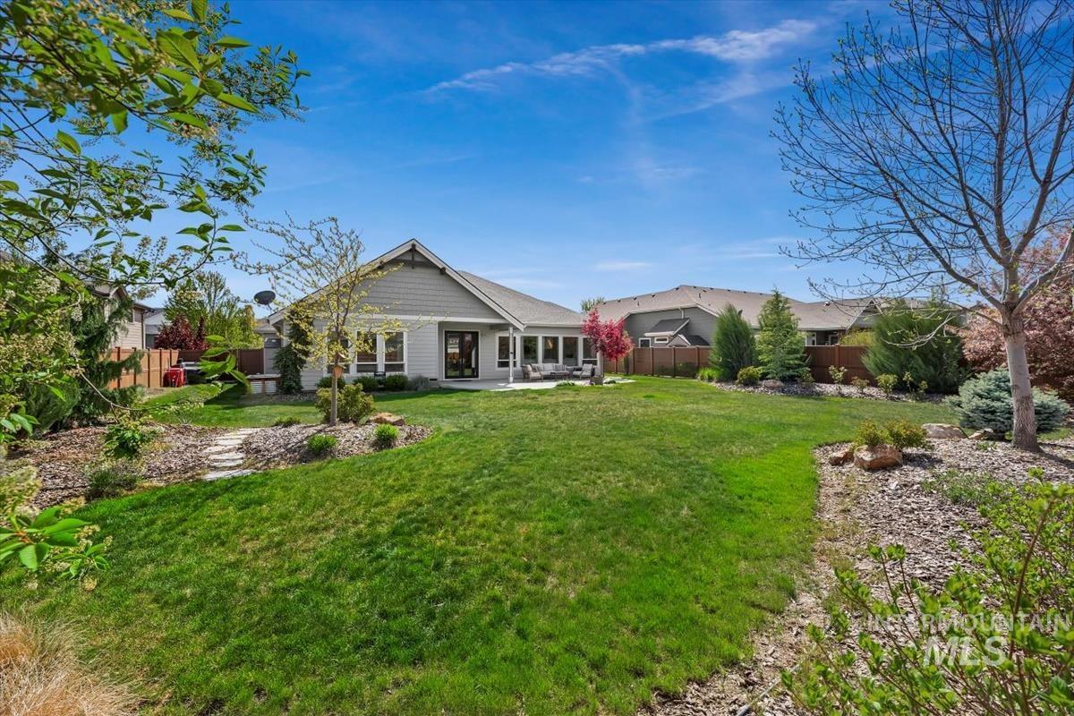 2426 E Mores Trail Drive