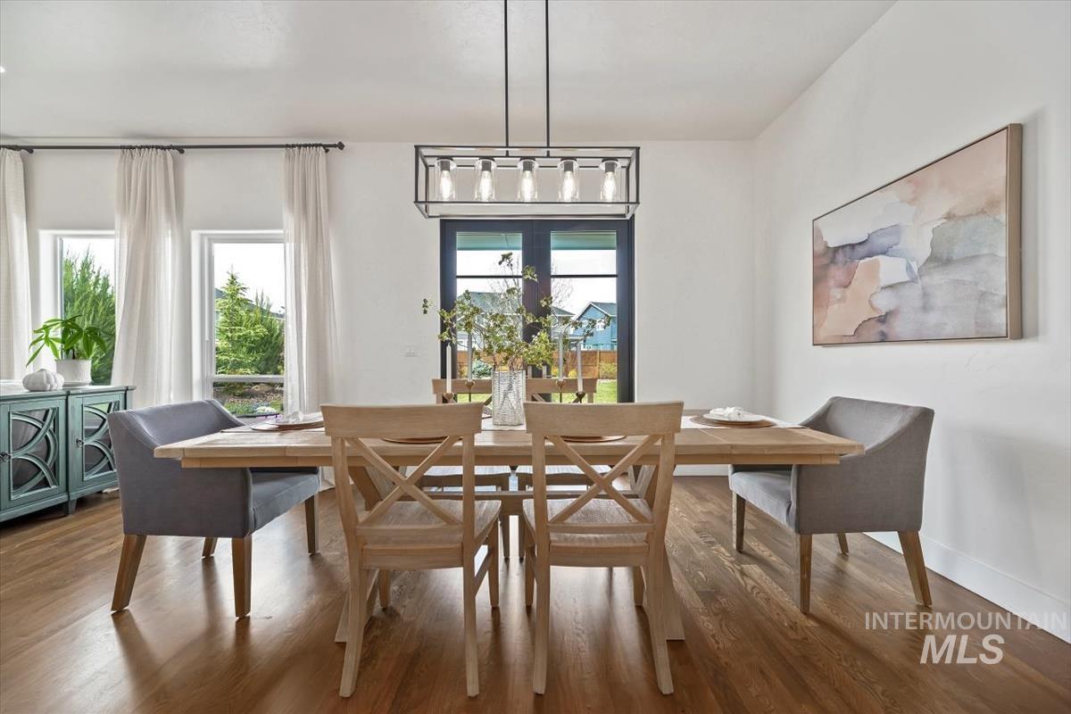 2426 E Mores Trail Drive