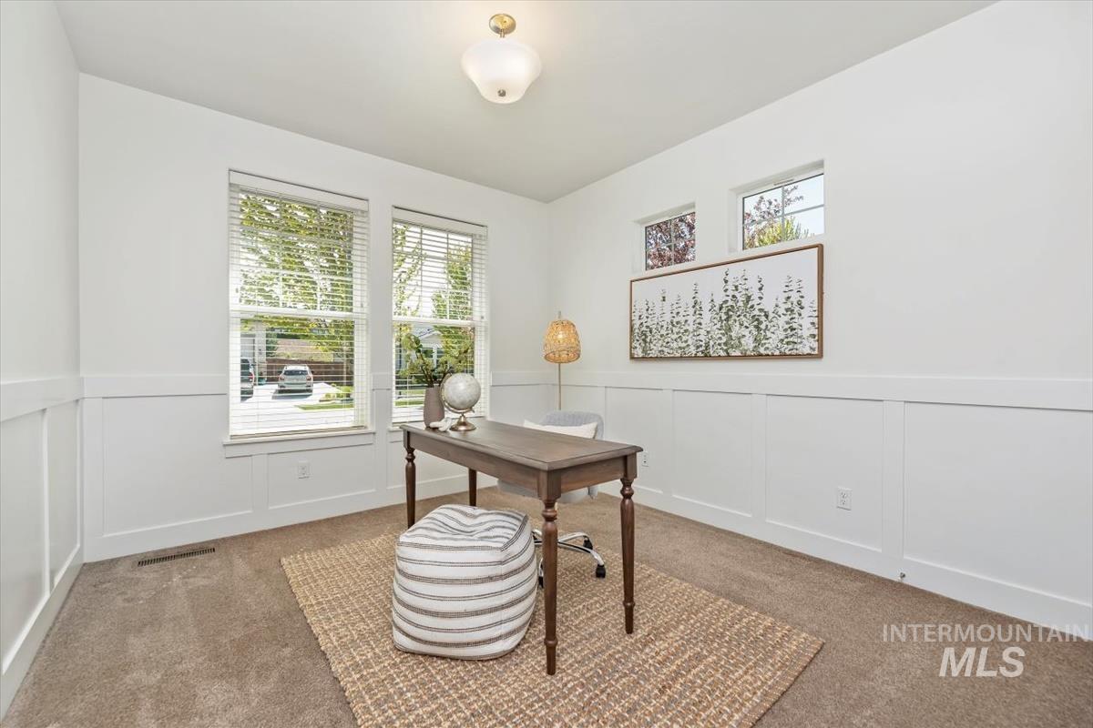 2426 E Mores Trail Drive