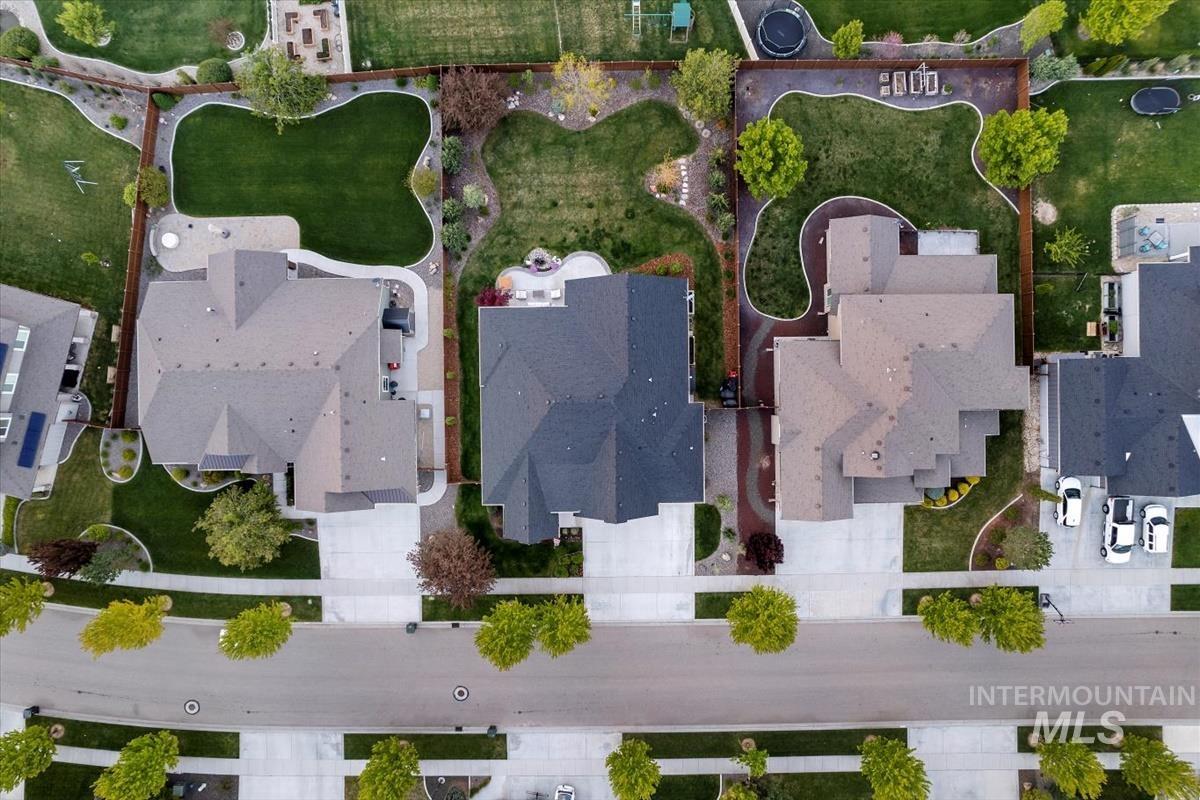 2426 E Mores Trail Drive
