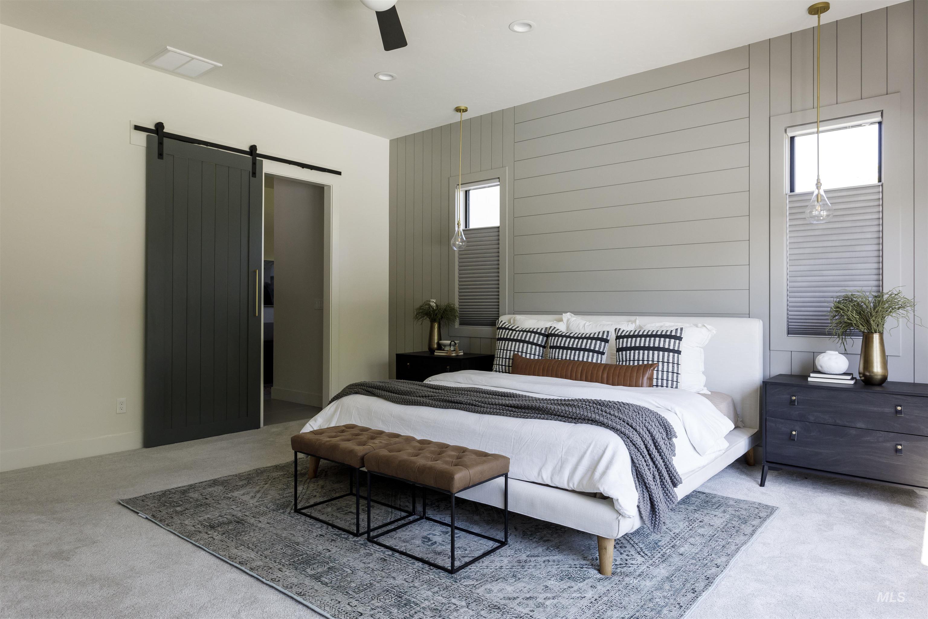 1598 N Palaestra Ave