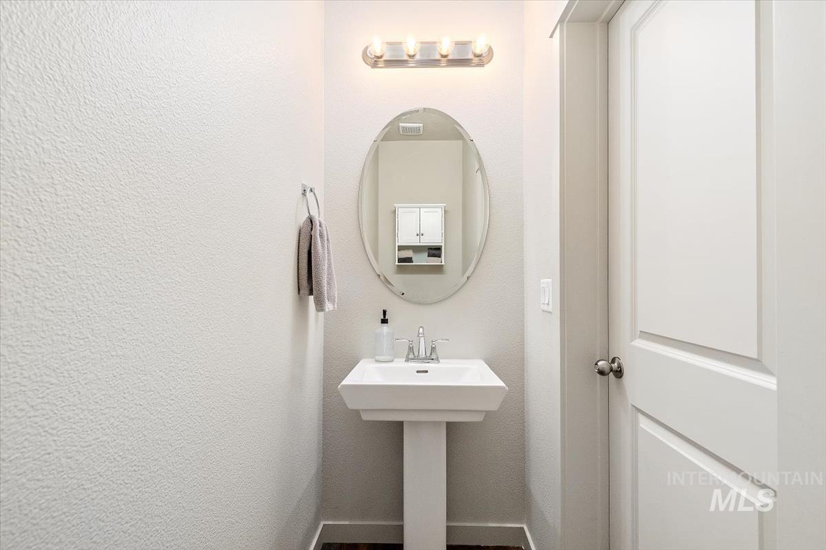 2314 E Spice Loop Unit: 1