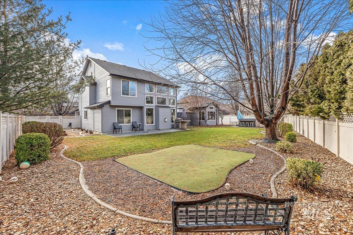 2580 W Bellagio Drive