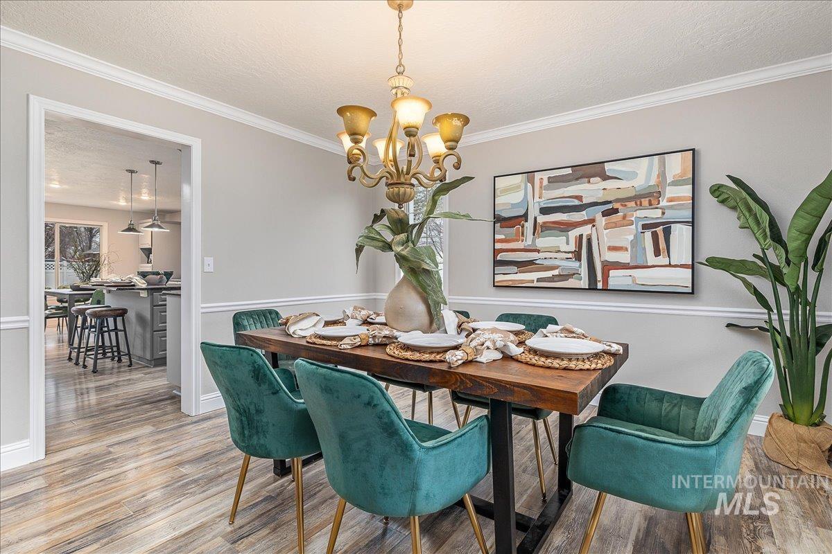 2580 W Bellagio Drive