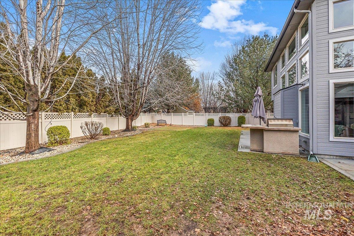 2580 W Bellagio Drive