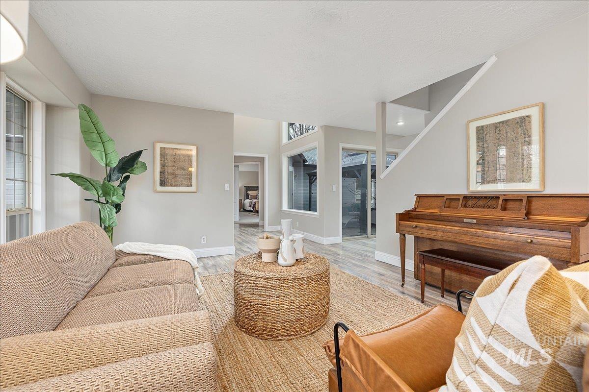 2580 W Bellagio Drive