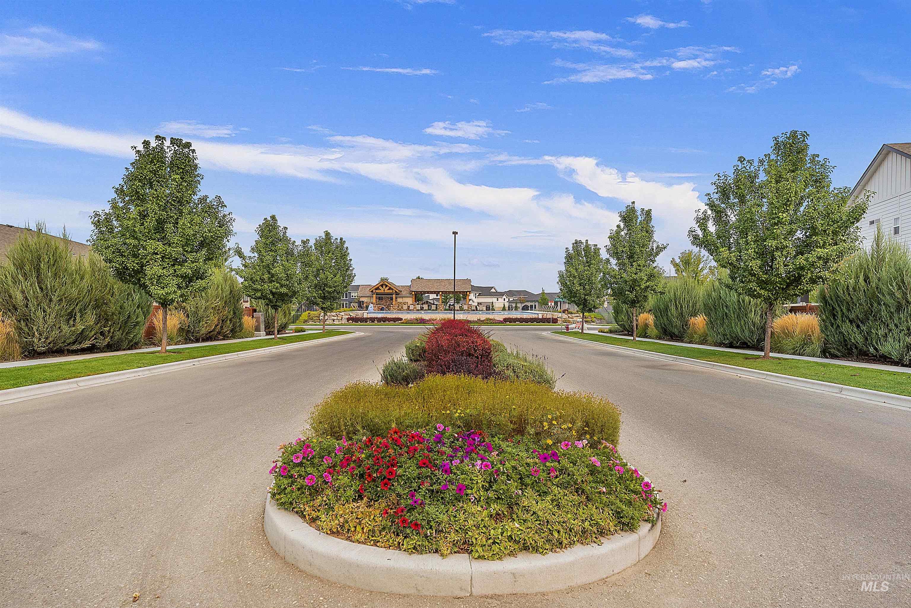 2209 E Mores Trail Drive