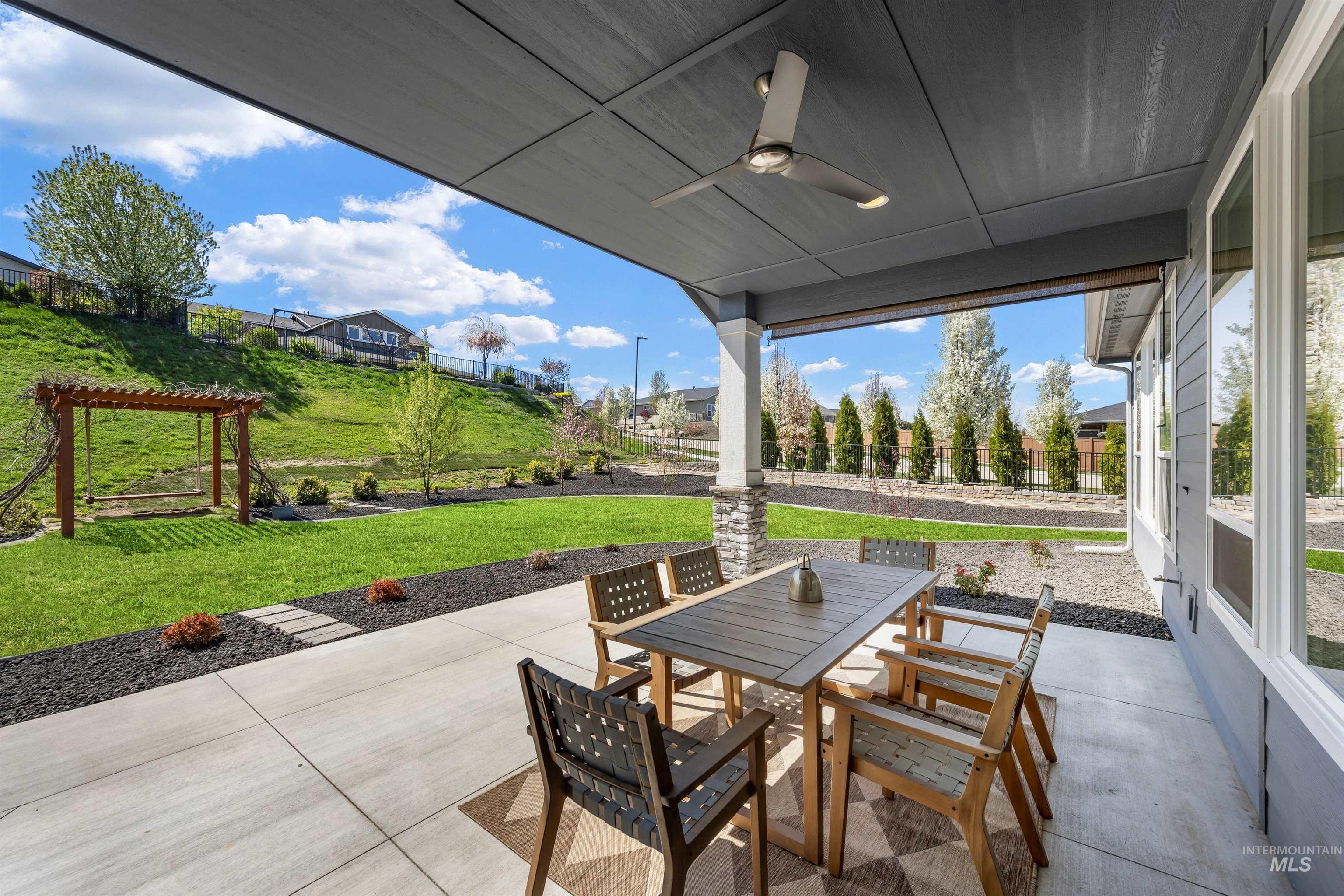 2209 E Mores Trail Drive