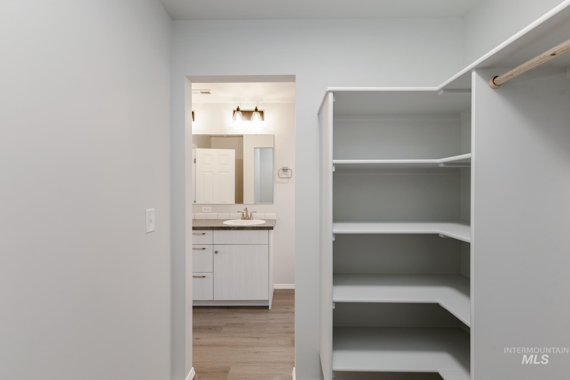3909 W Tribute St
