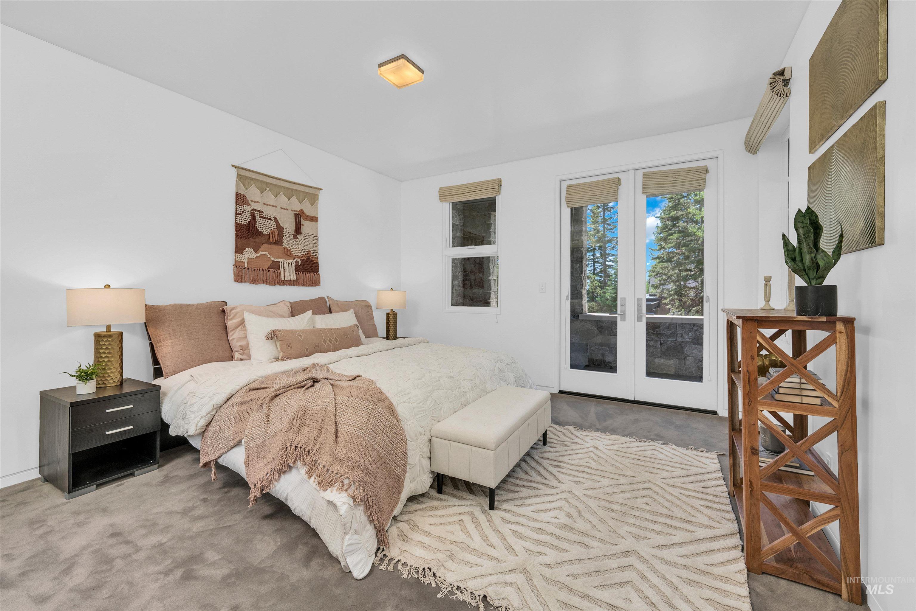 433 Sugarloaf Place