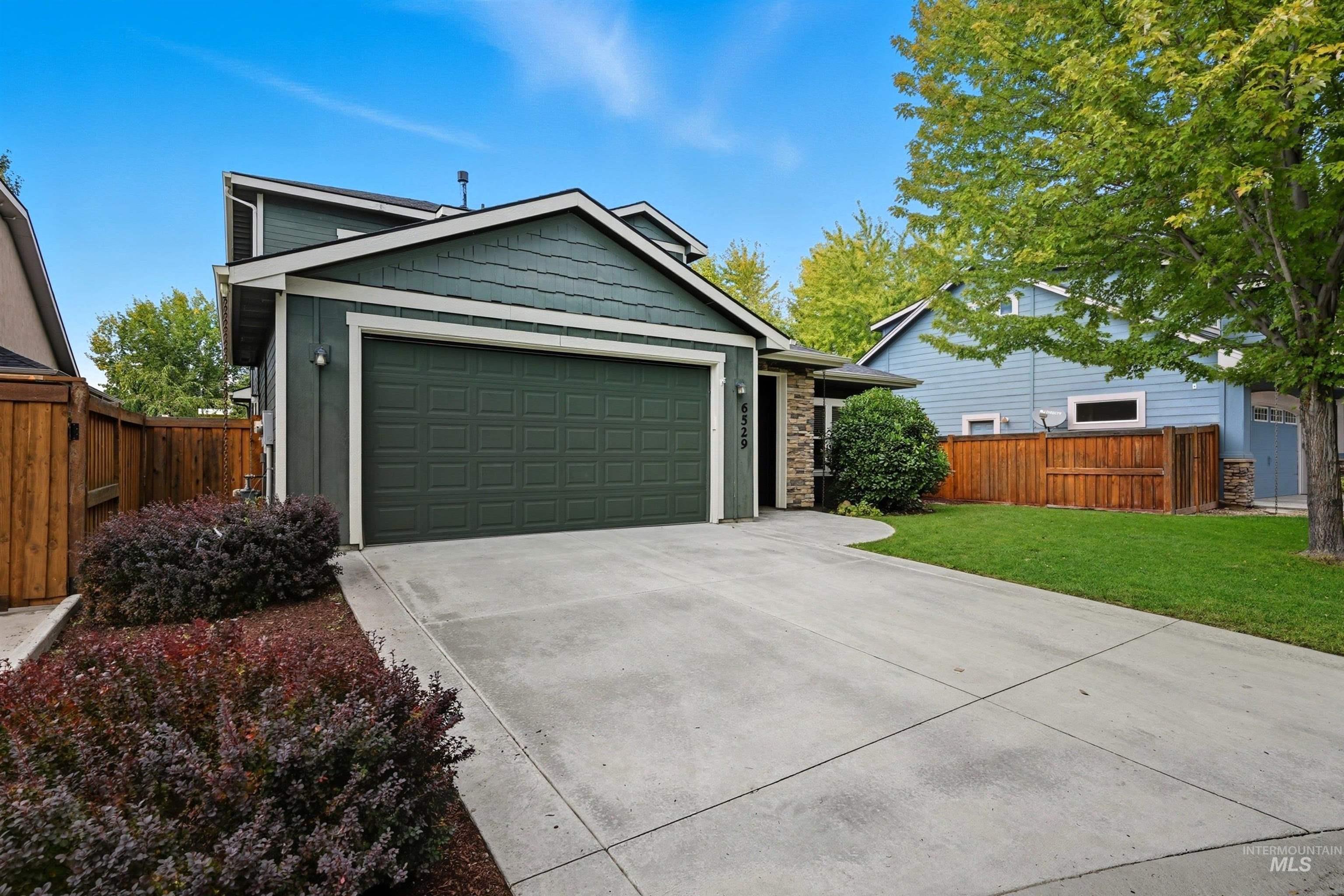 6529 S Red Shine Way