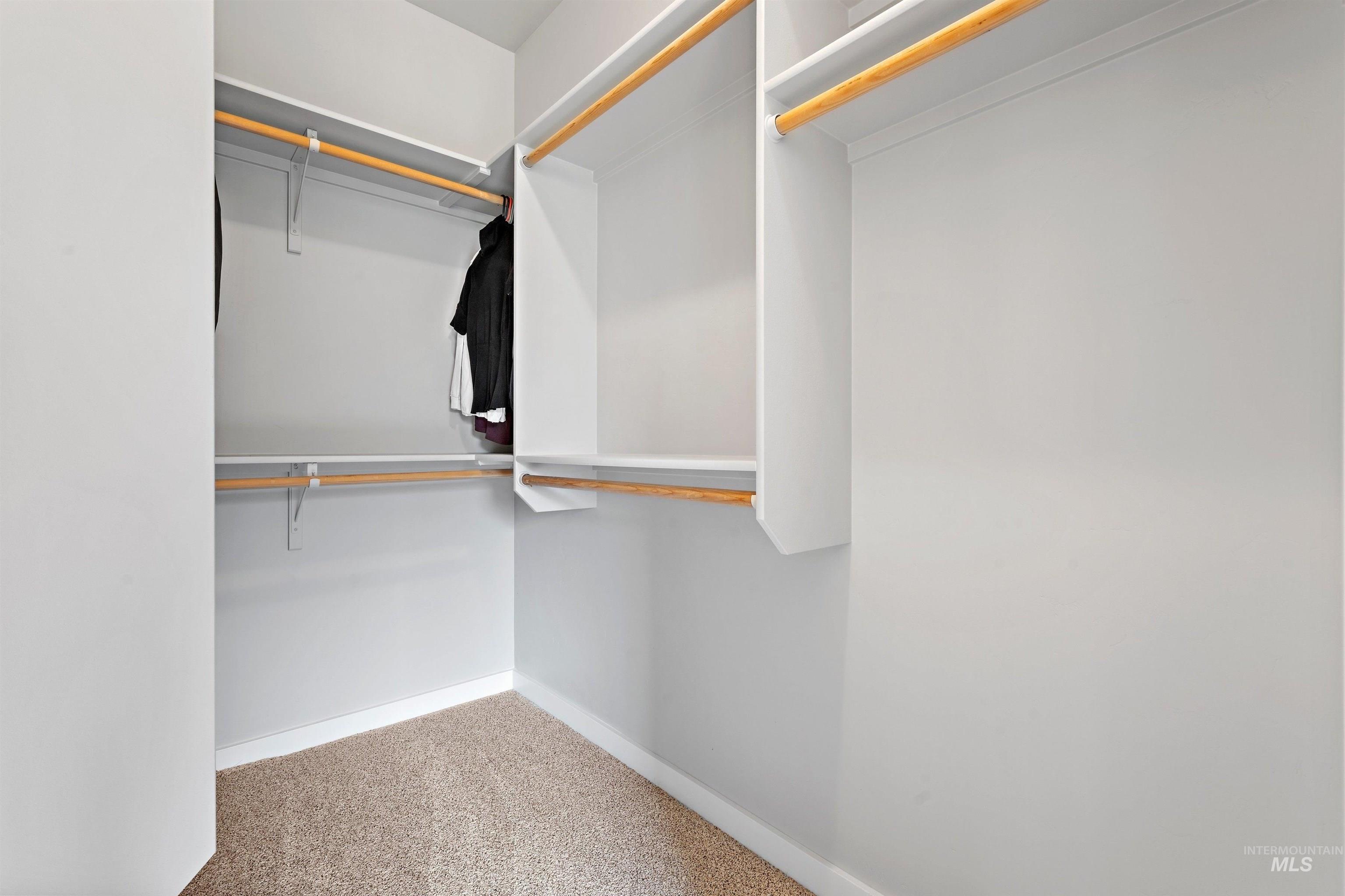 6529 S Red Shine Way