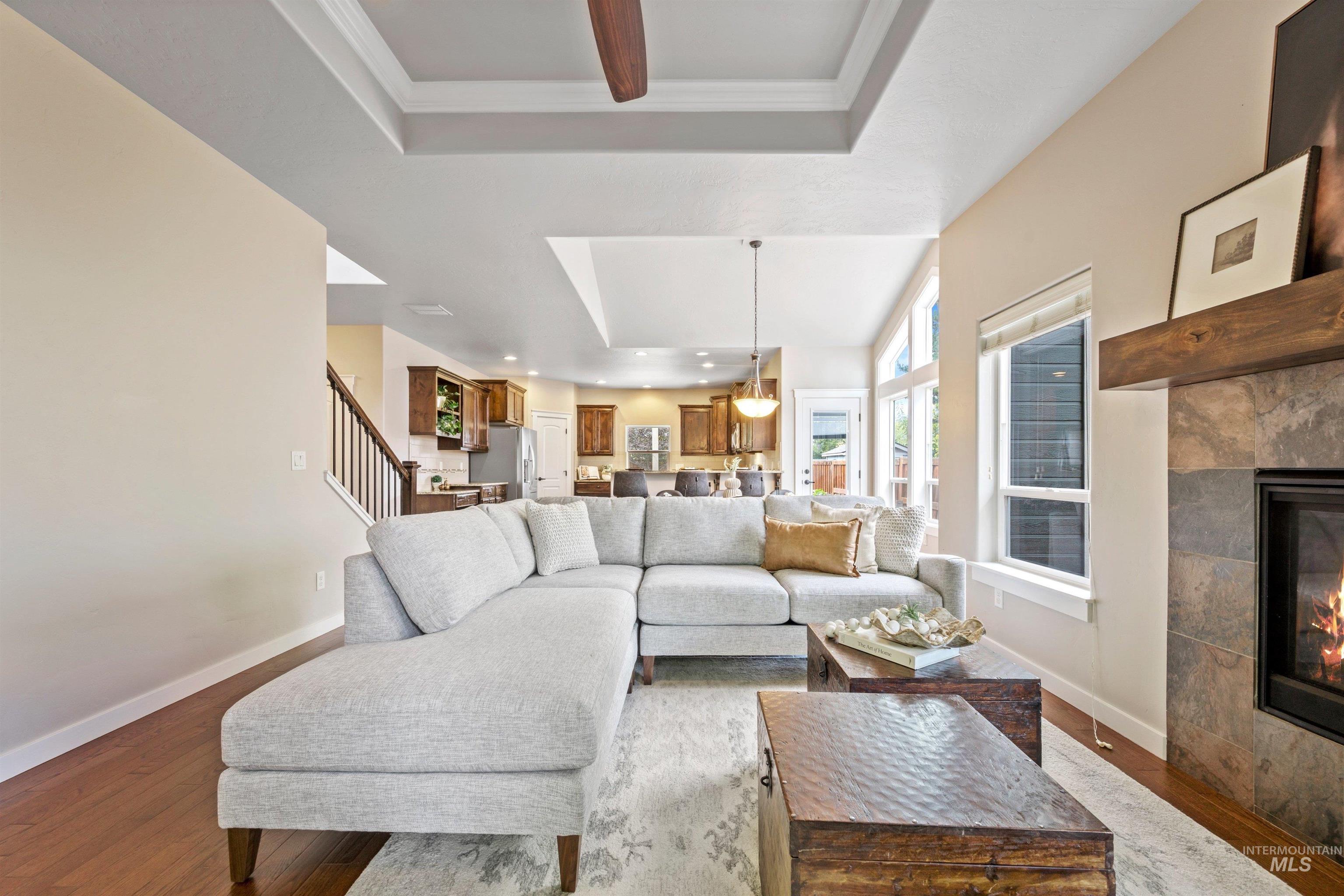 6529 S Red Shine Way