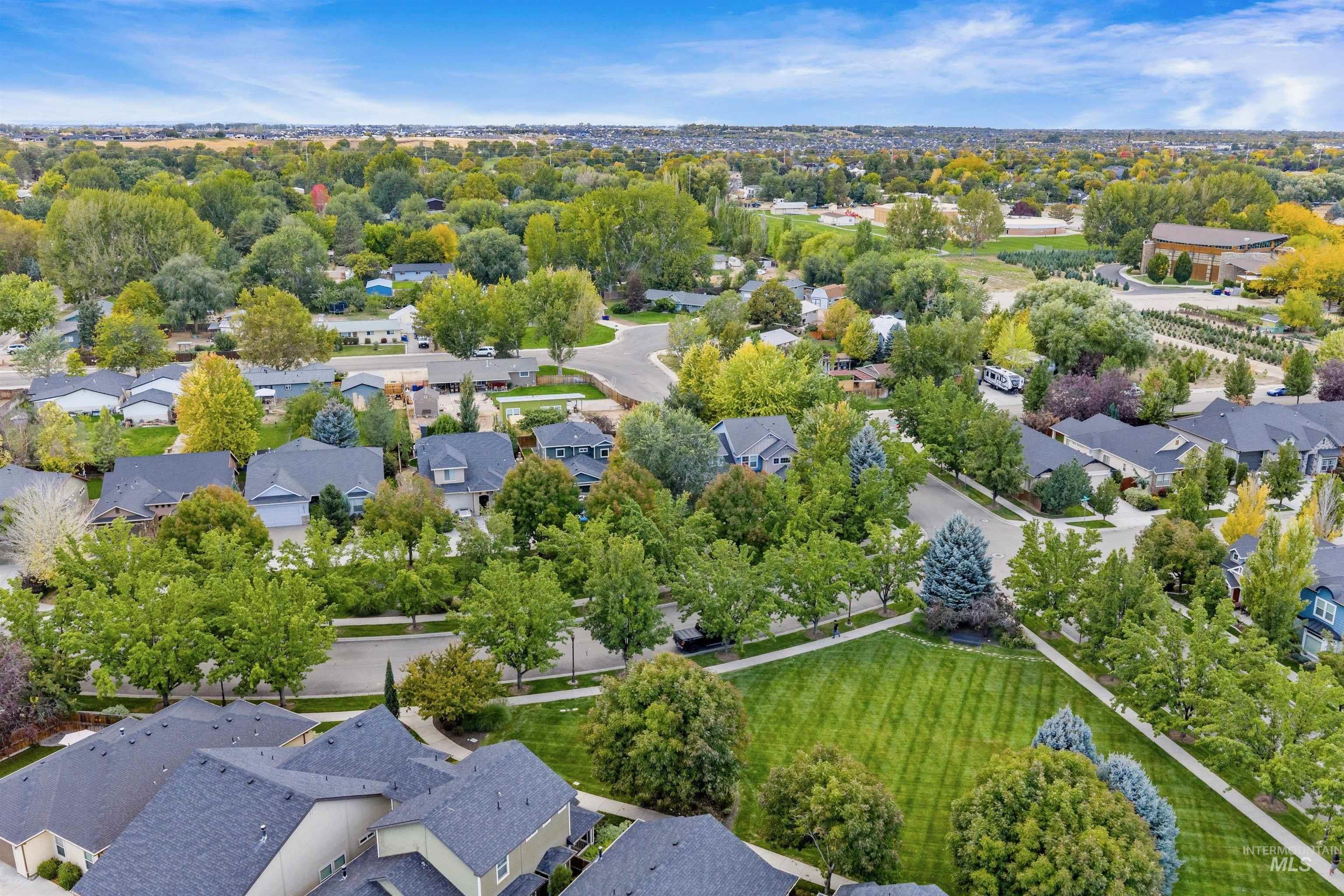 6529 S Red Shine Way