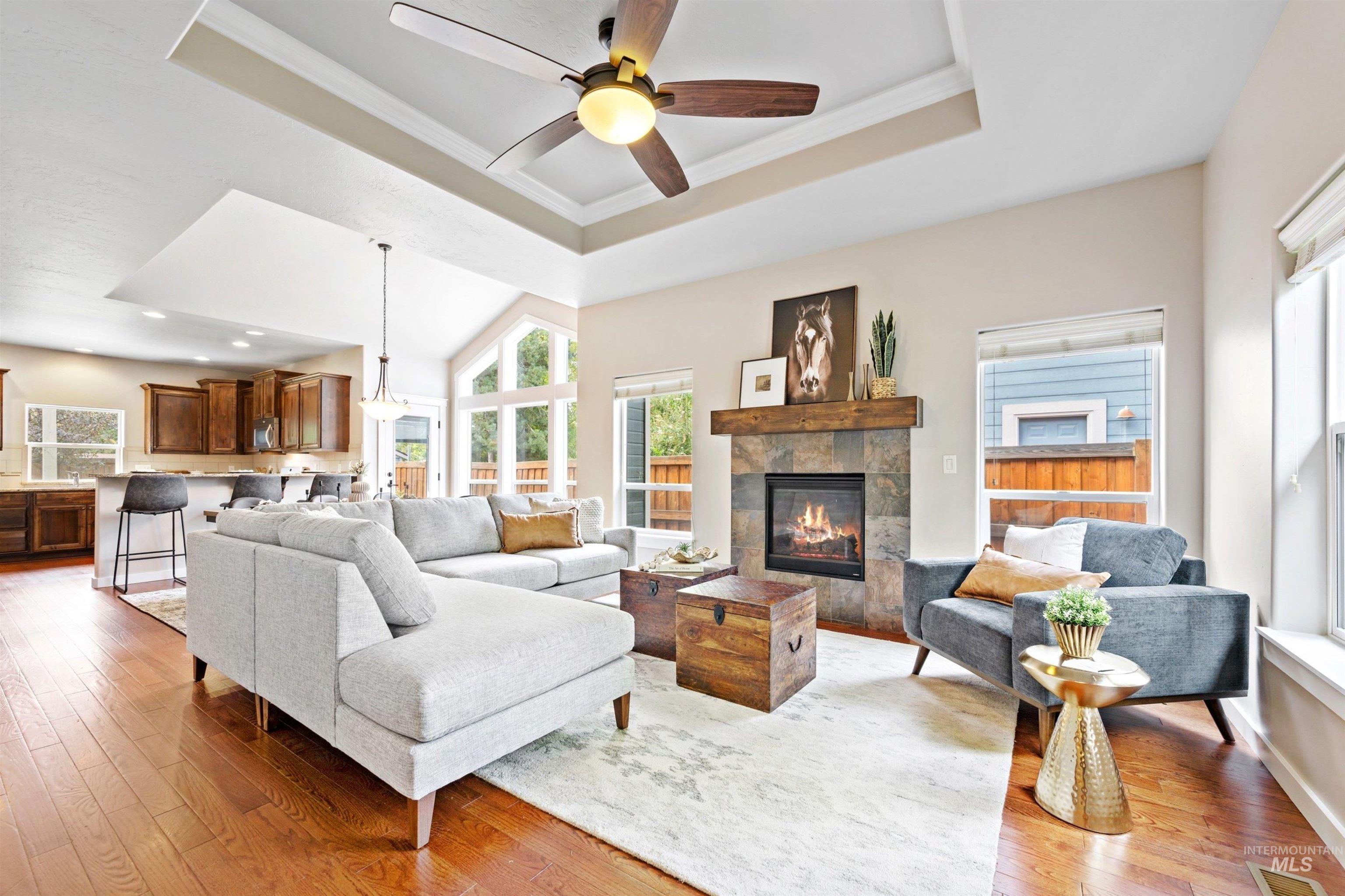 6529 S Red Shine Way