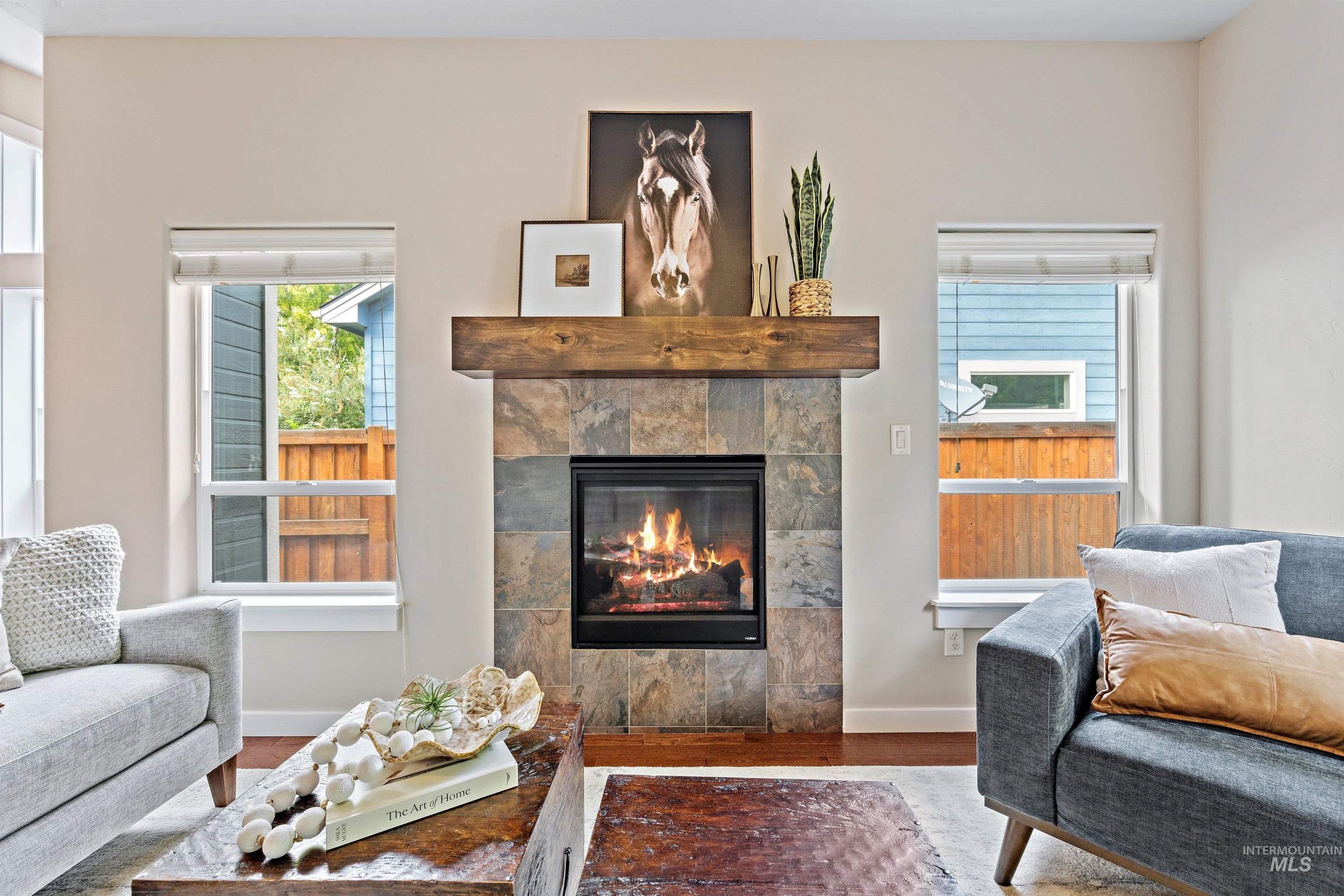 6529 S Red Shine Way