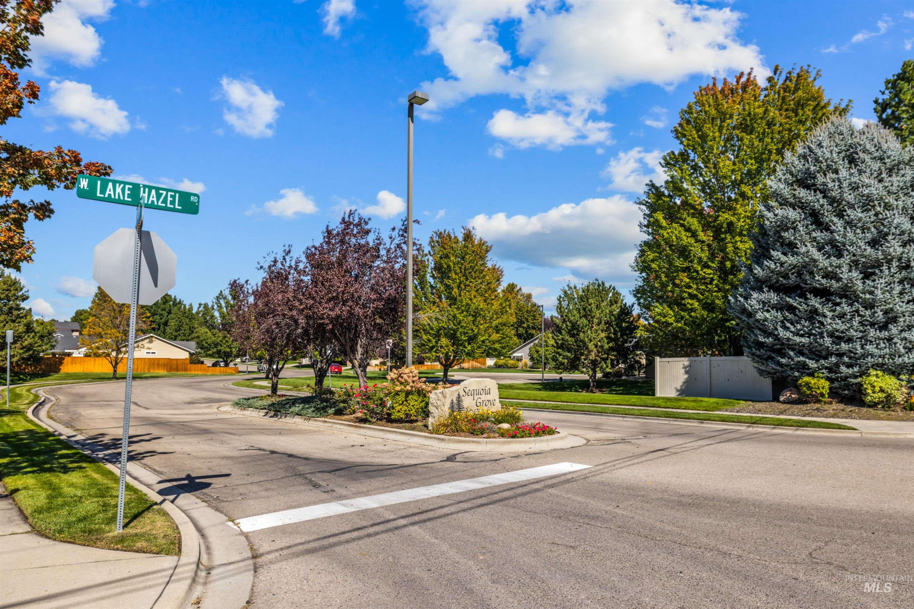 11727 W Kings Canyon Street