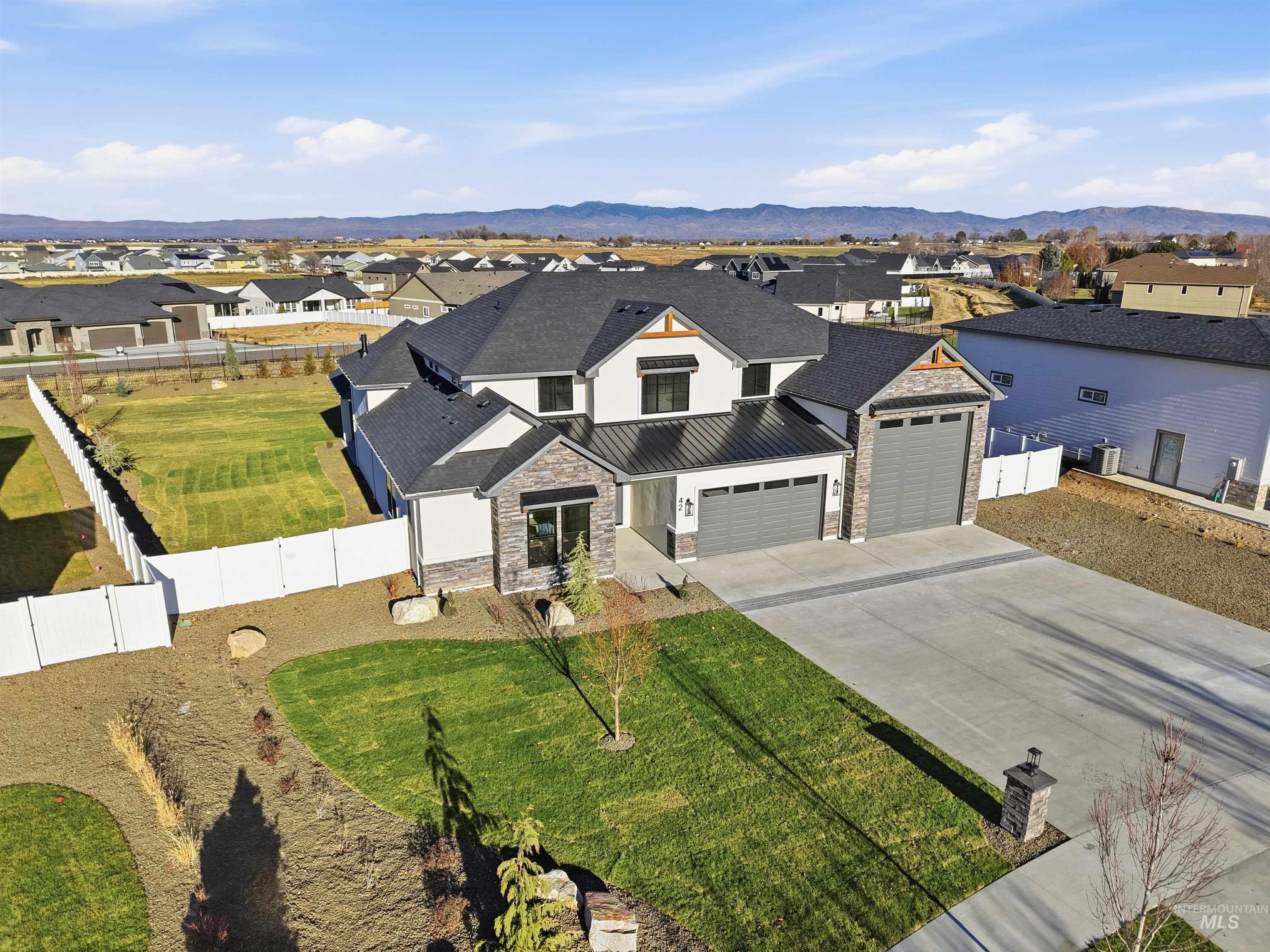 42 E Shafer View Drive