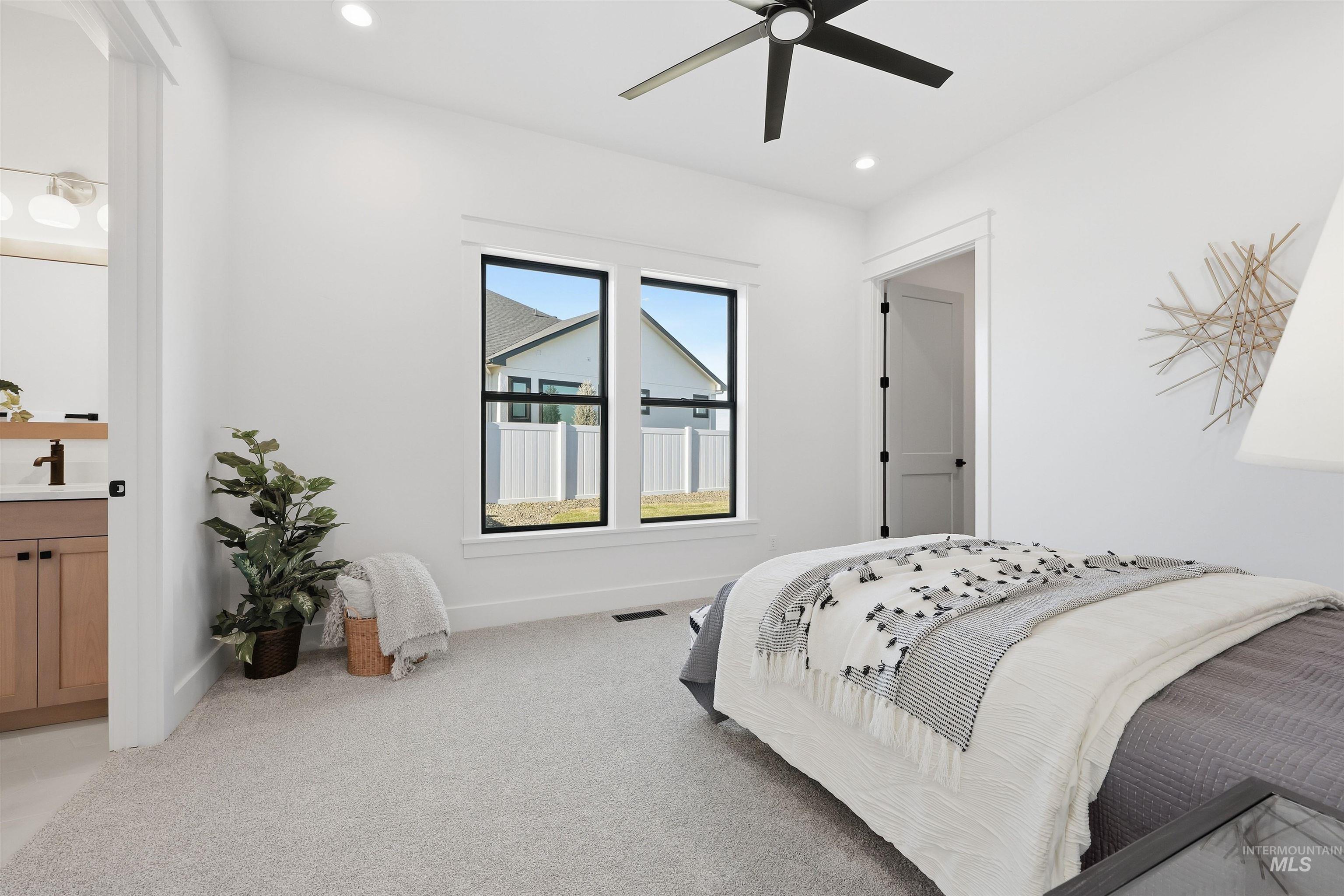 42 E Shafer View Drive