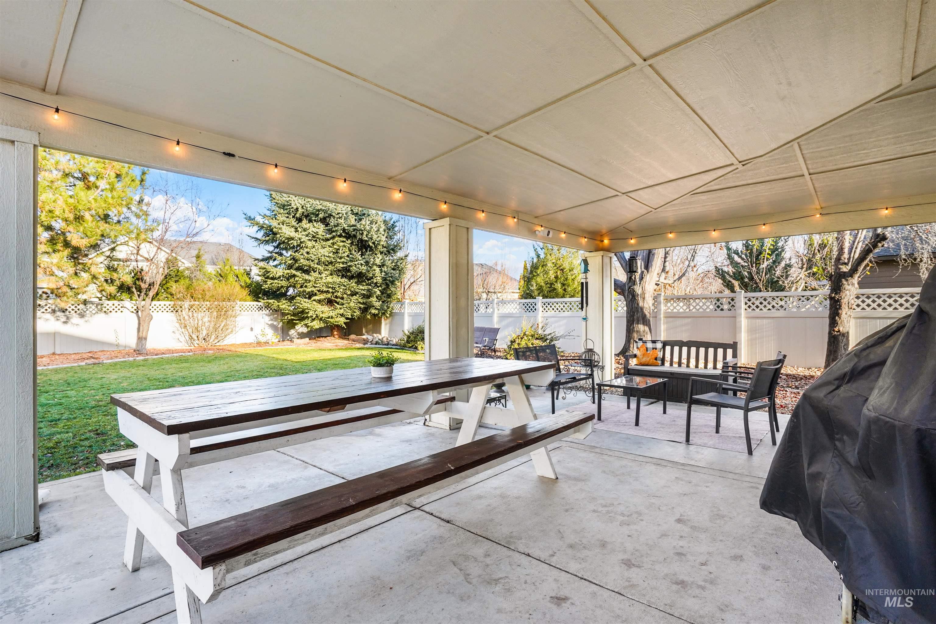 2452 W Astonte Dr
