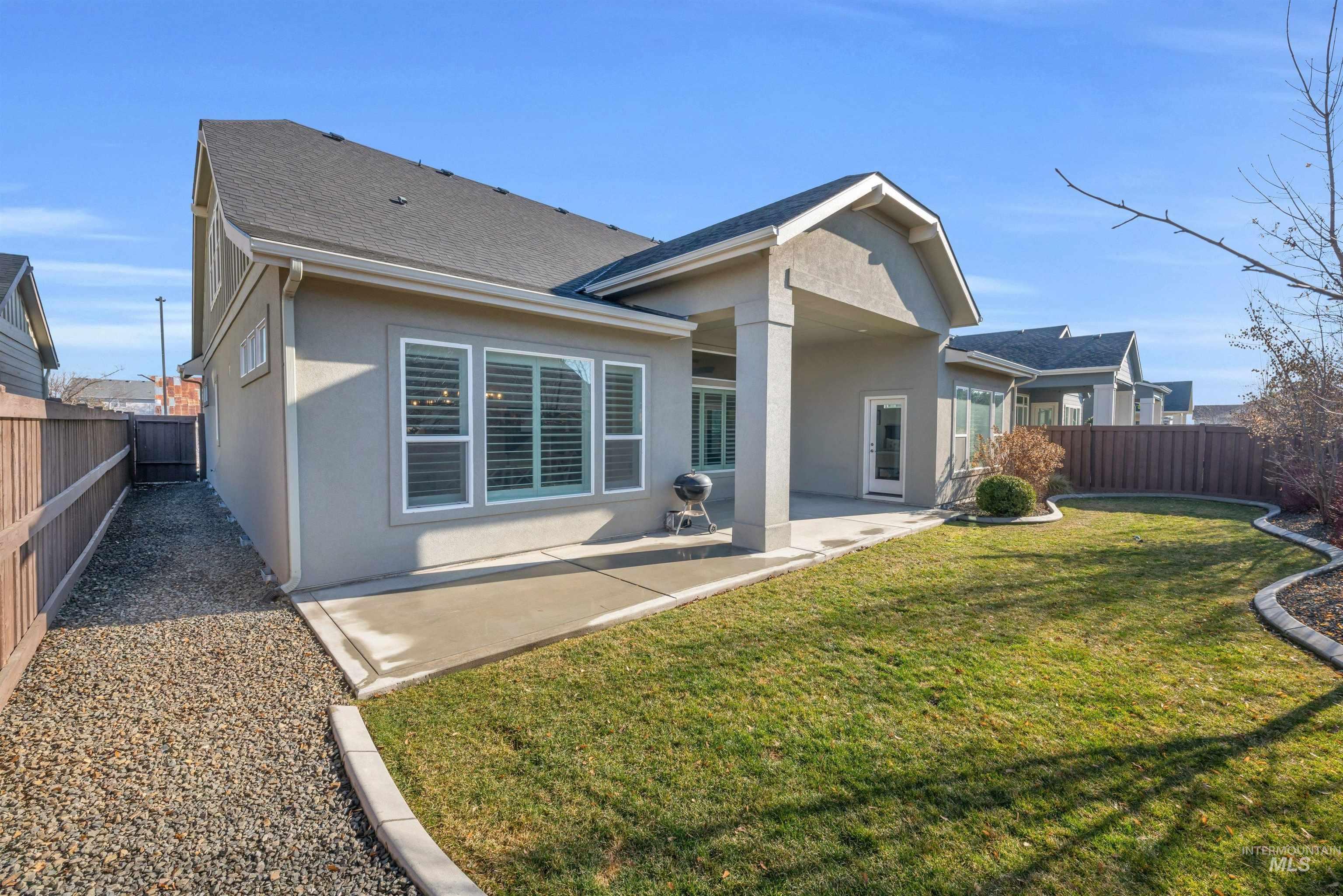 5717 N Fairborn Avenue