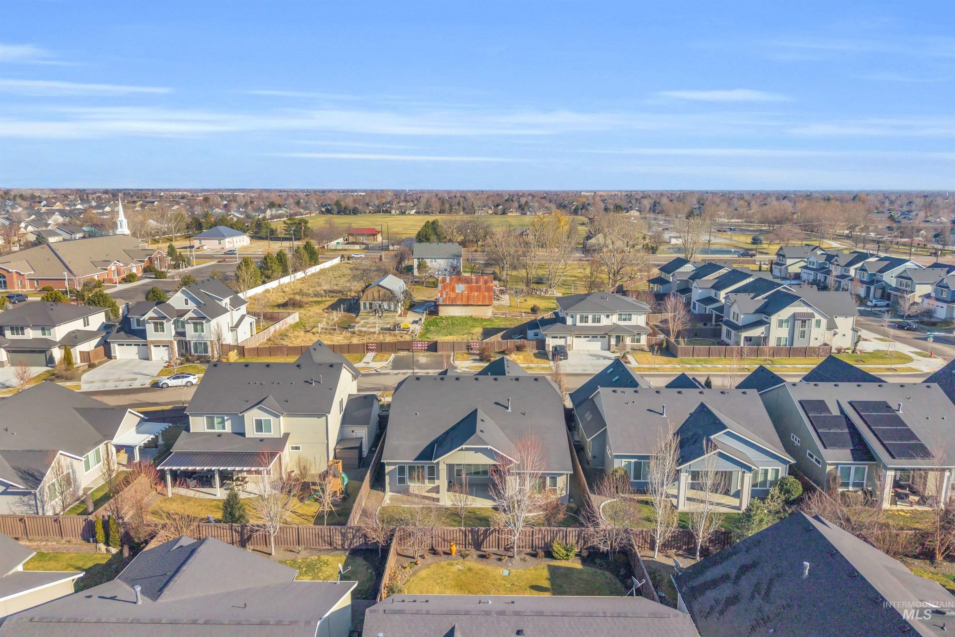 5717 N Fairborn Avenue