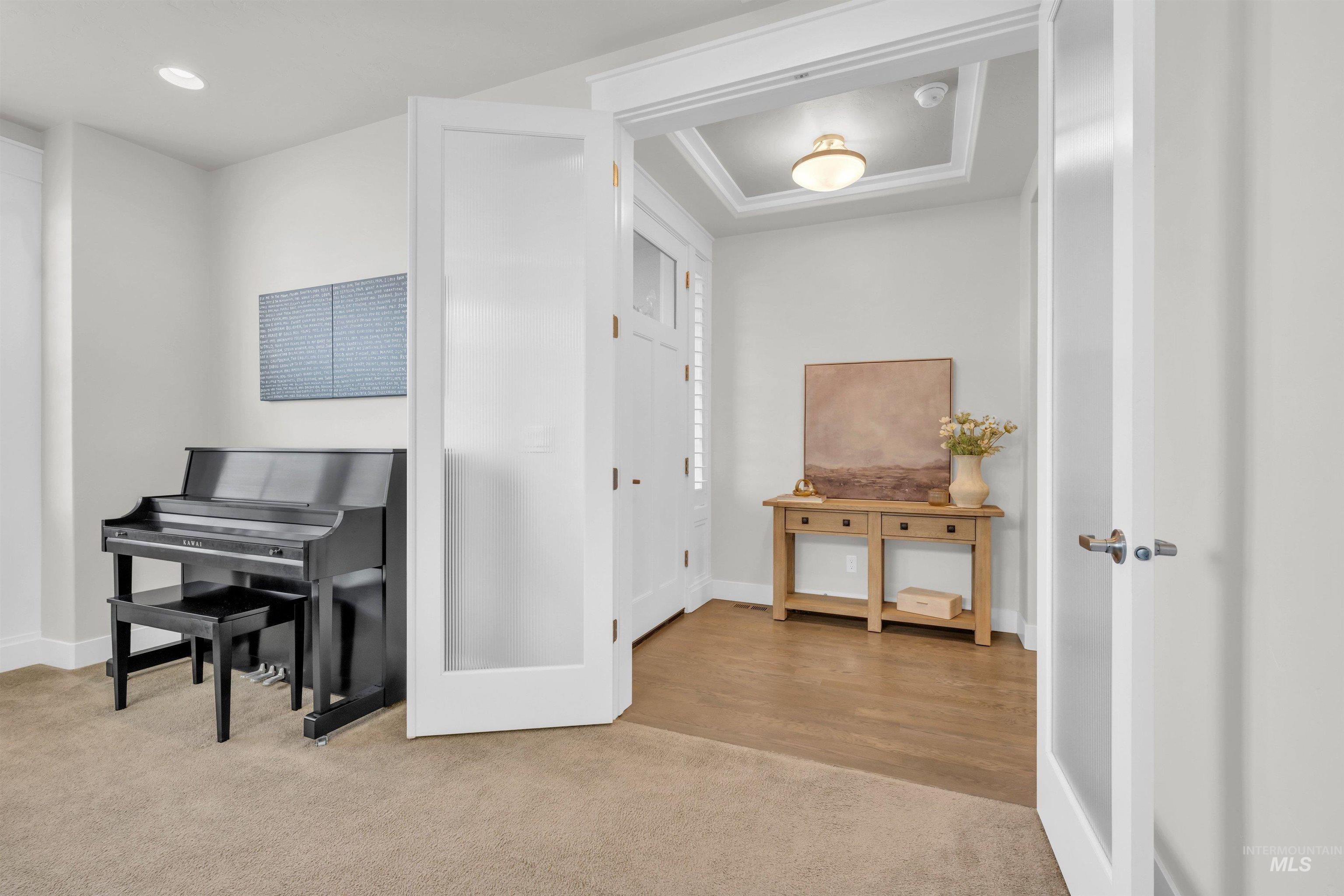 5717 N Fairborn Avenue