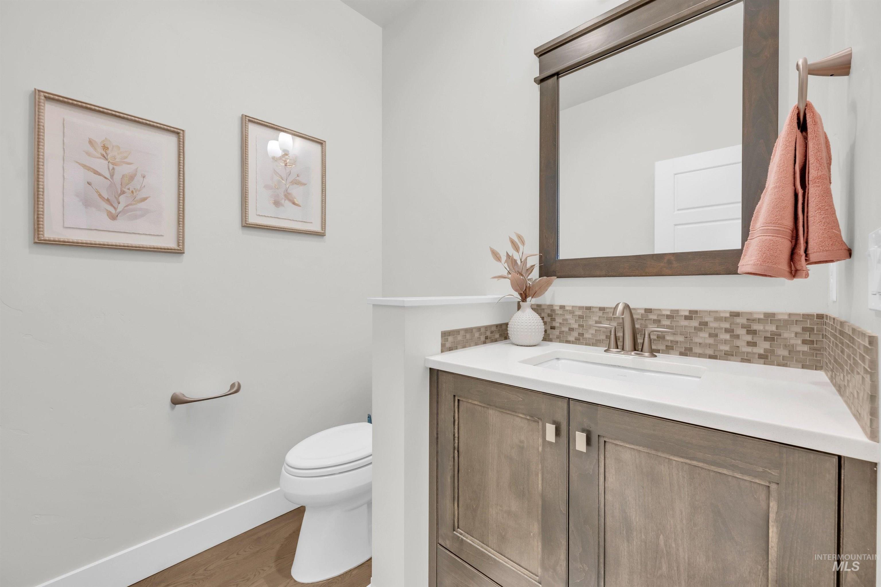 5717 N Fairborn Avenue