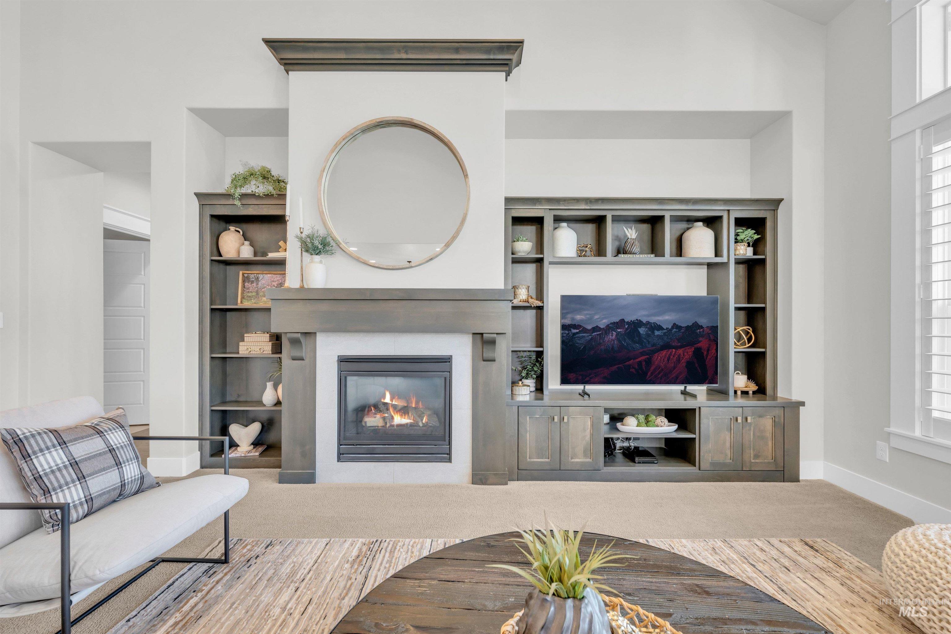 5717 N Fairborn Avenue