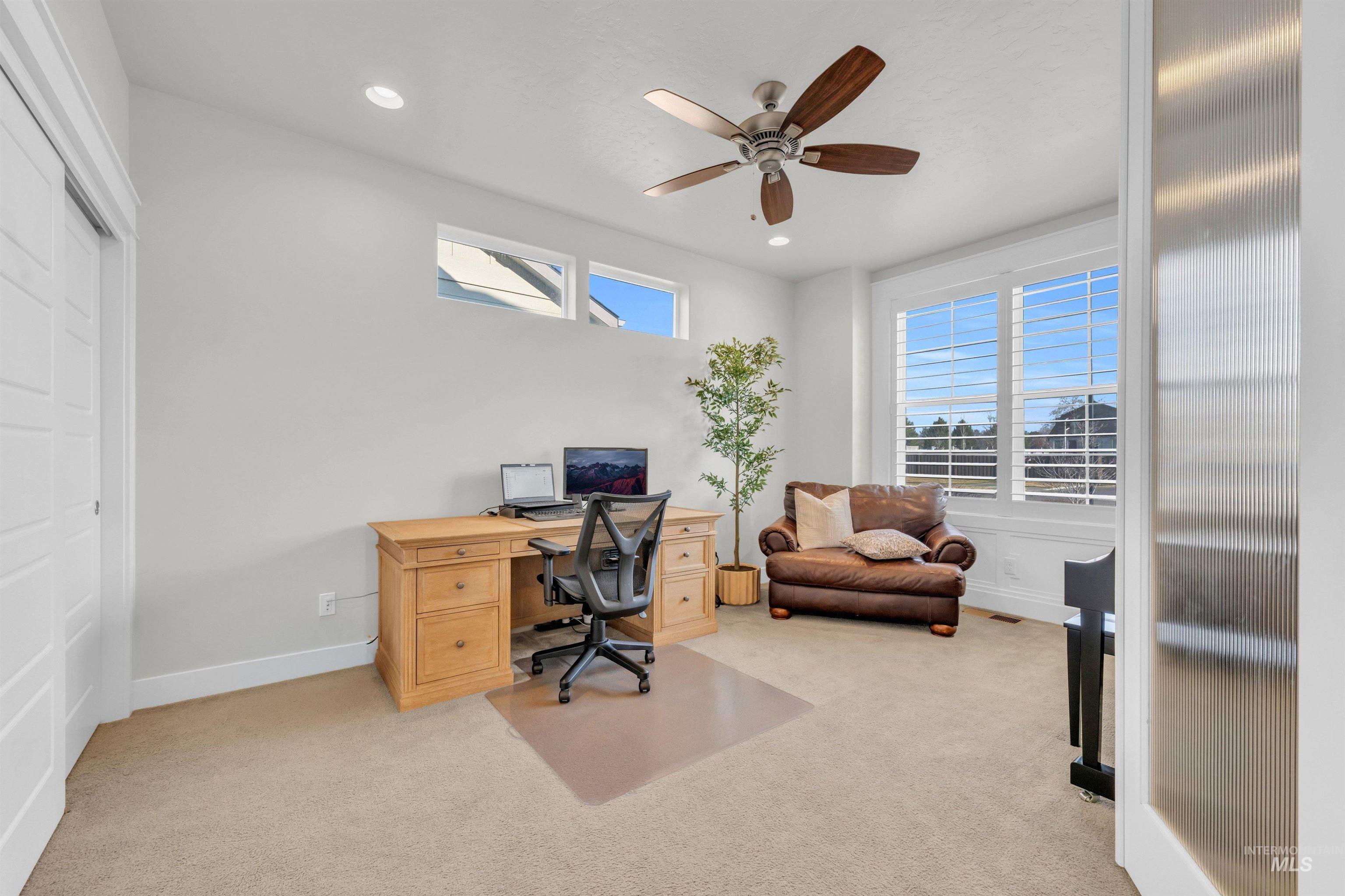 5717 N Fairborn Avenue