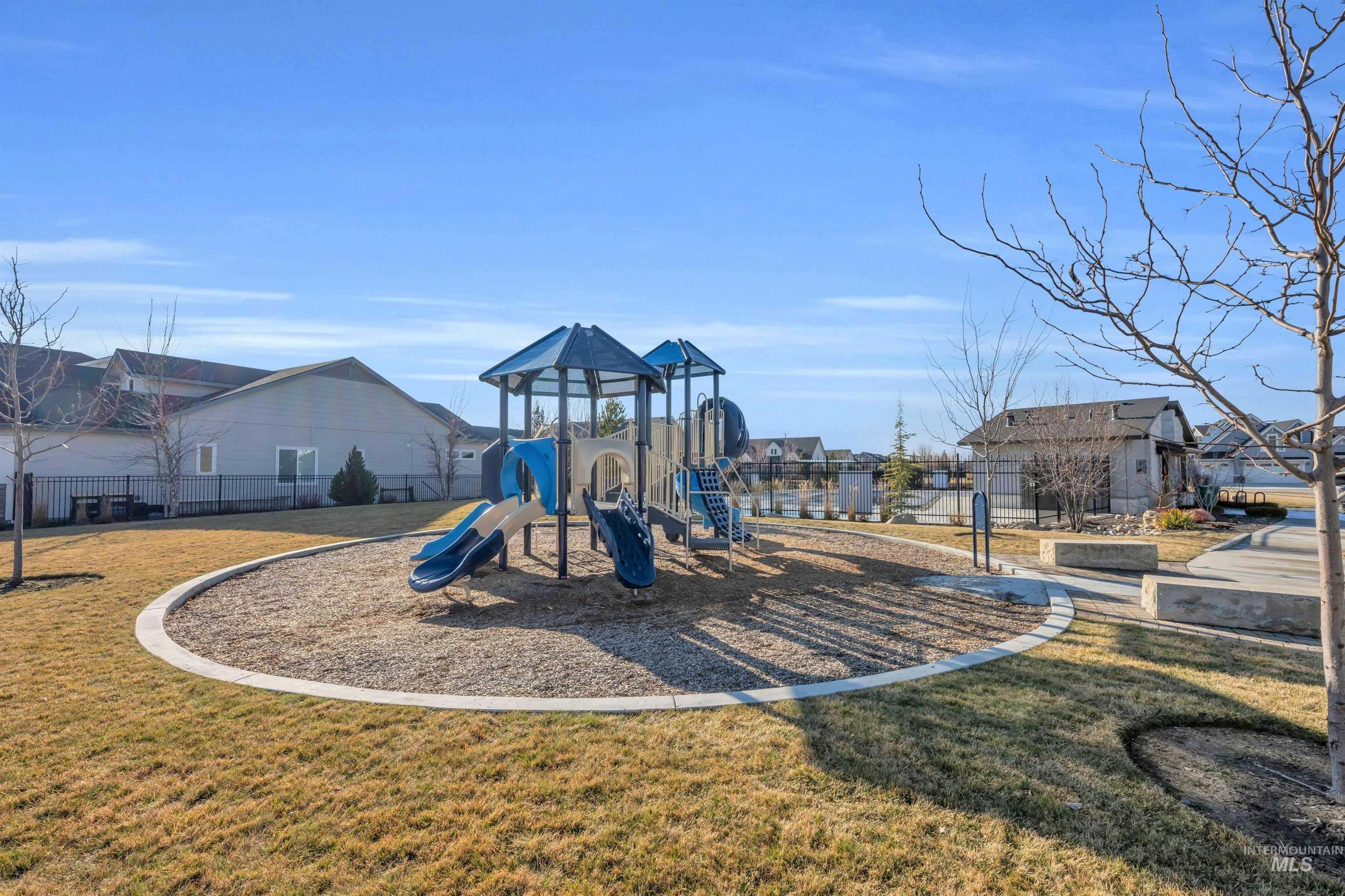 5717 N Fairborn Avenue