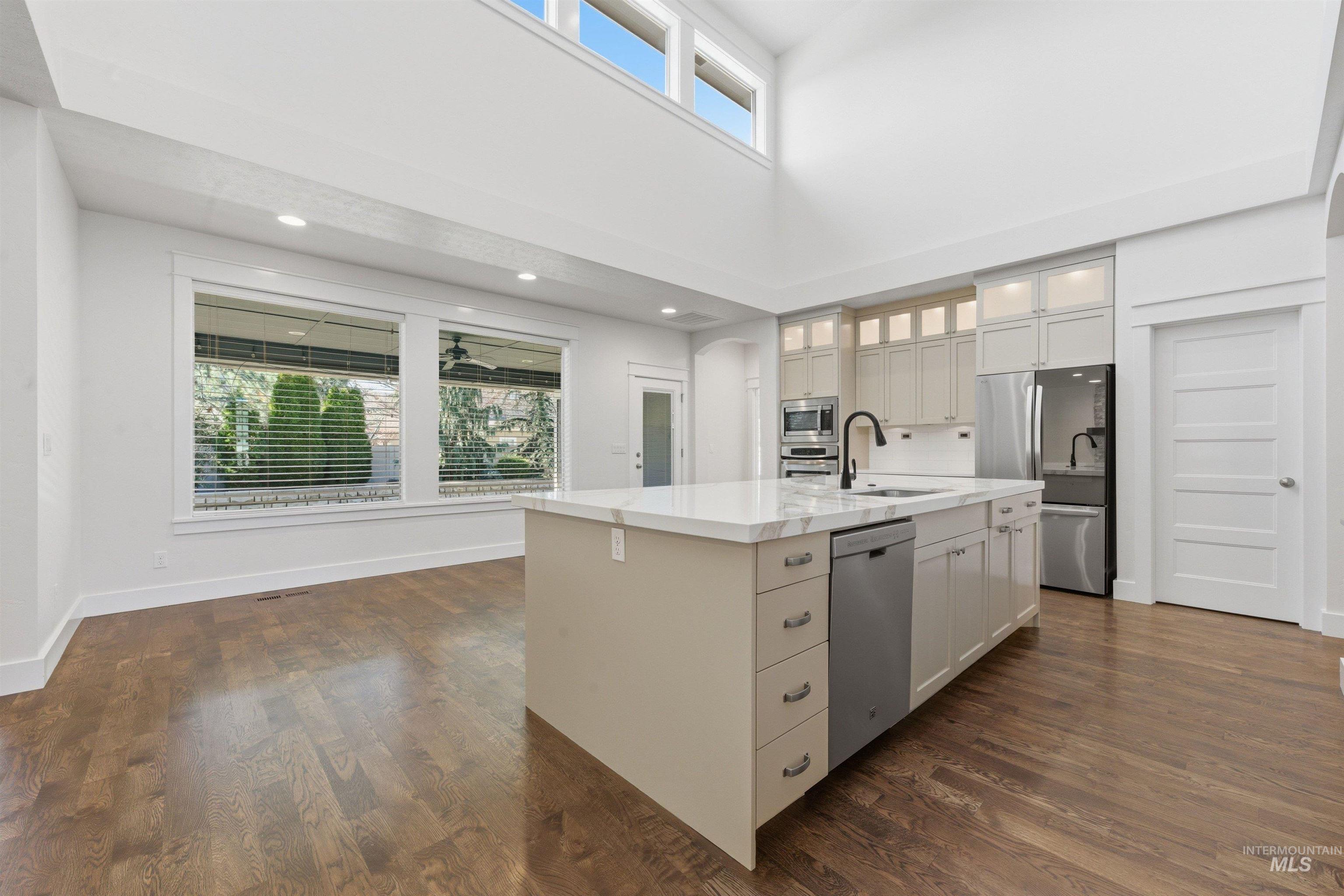 4265 S Leanato Avenue