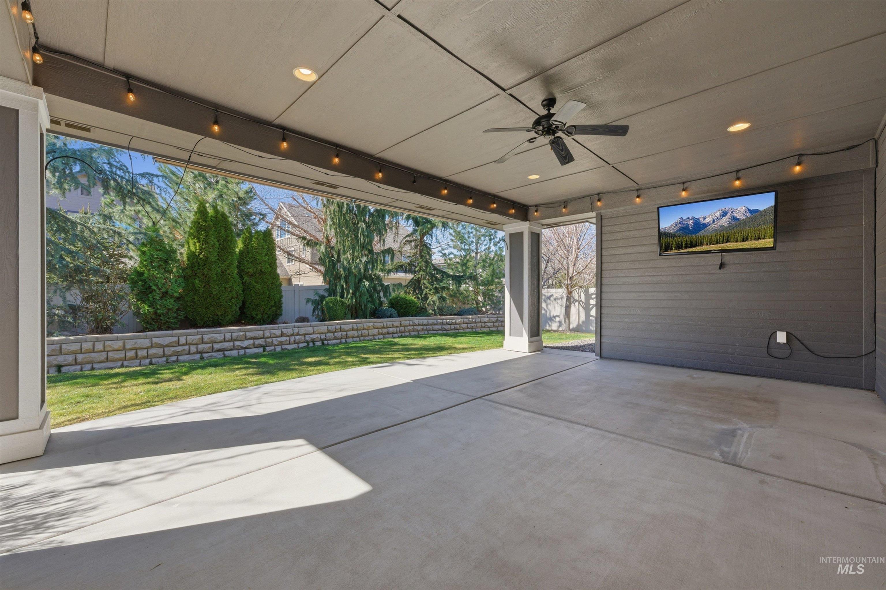 4265 S Leanato Avenue