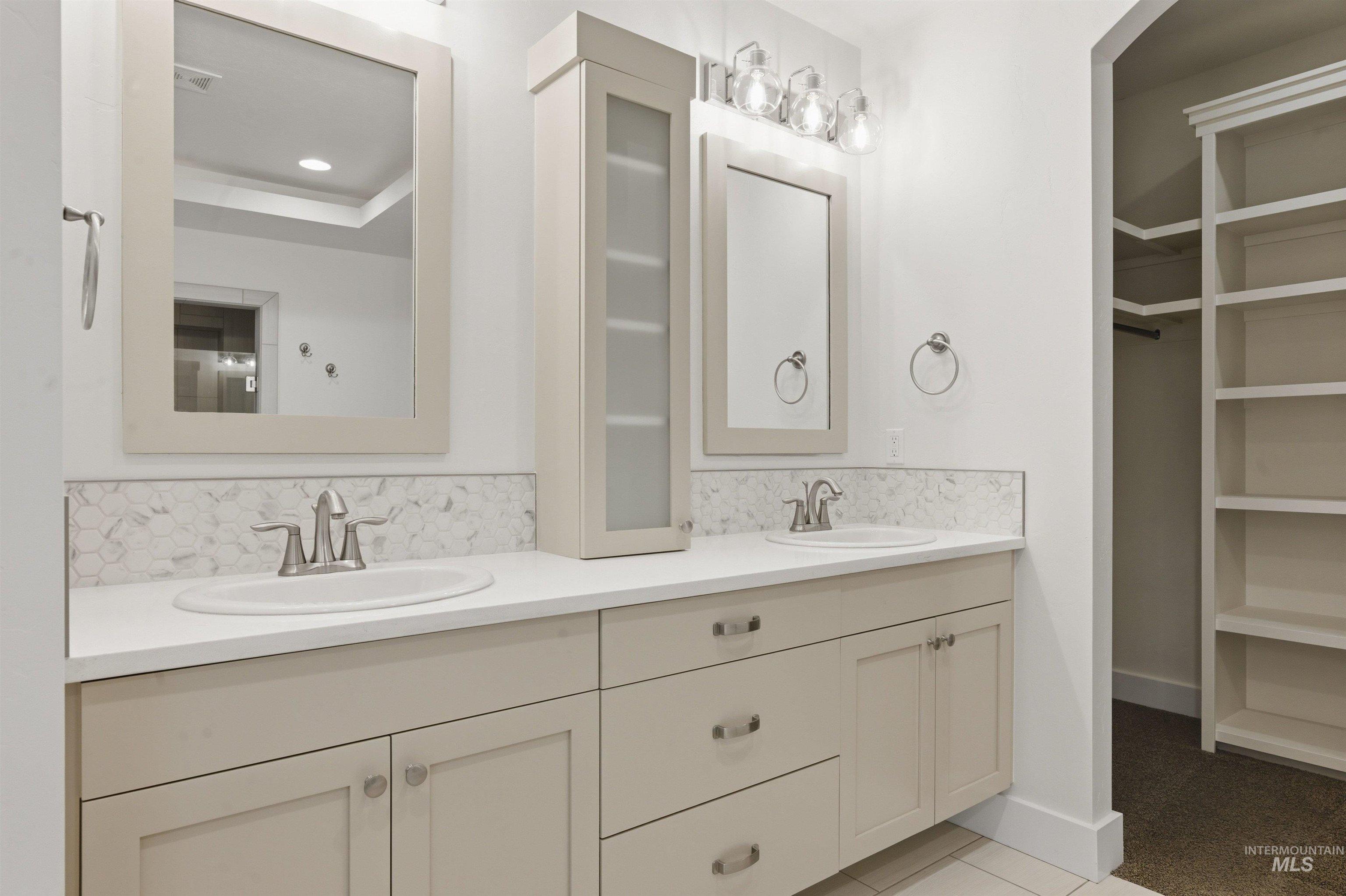 4265 S Leanato Avenue