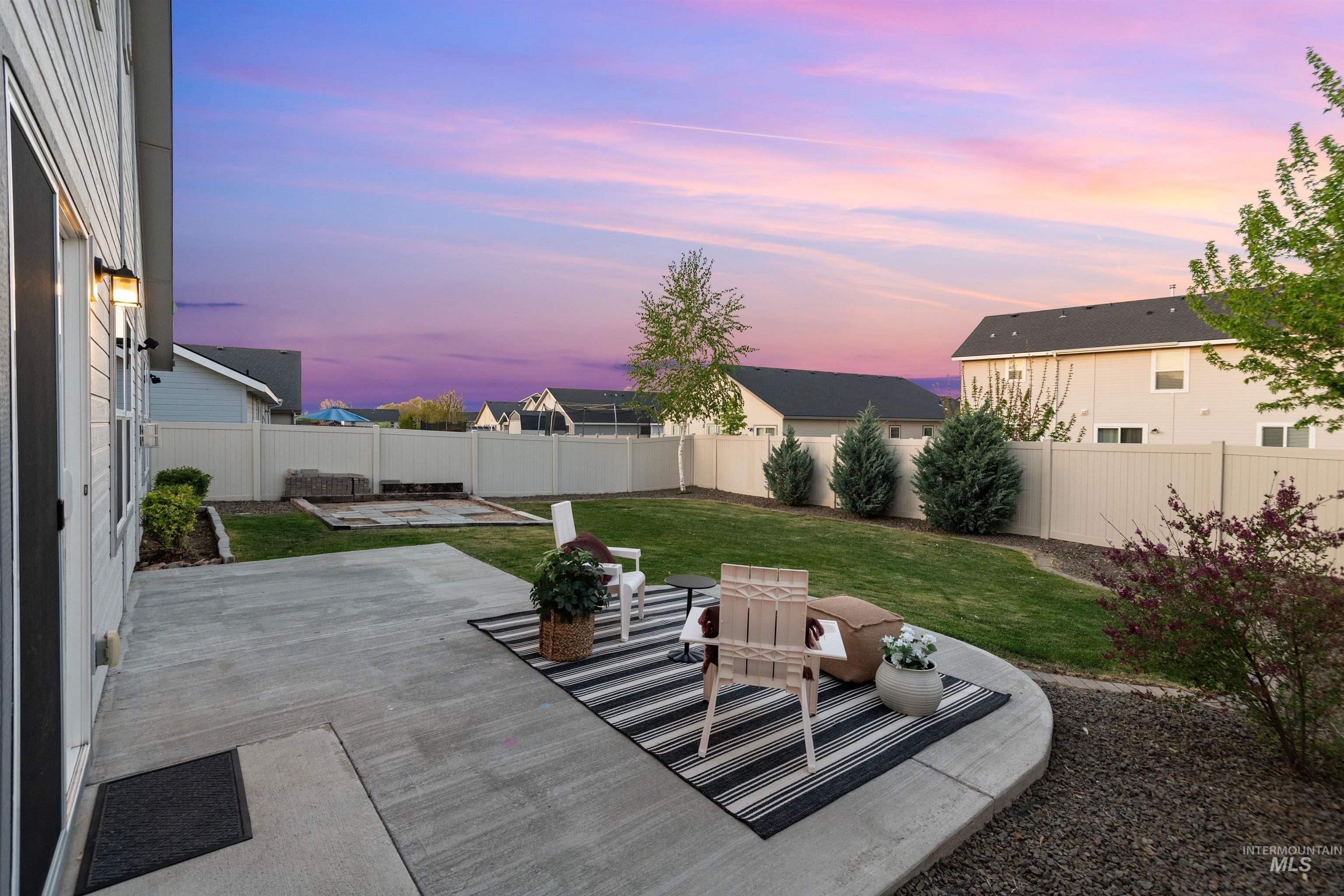 3534 S Avondale Avenue