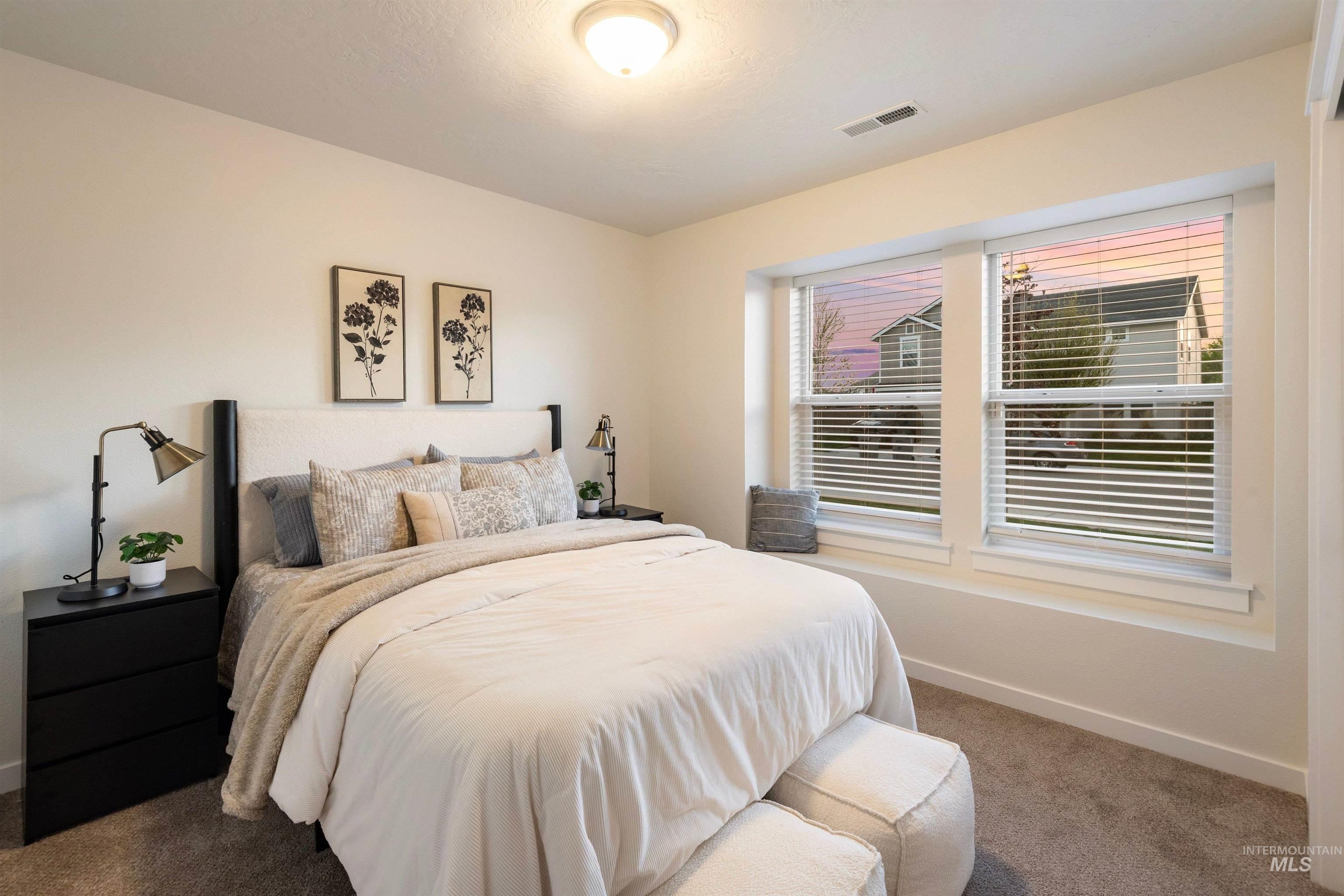 3534 S Avondale Avenue