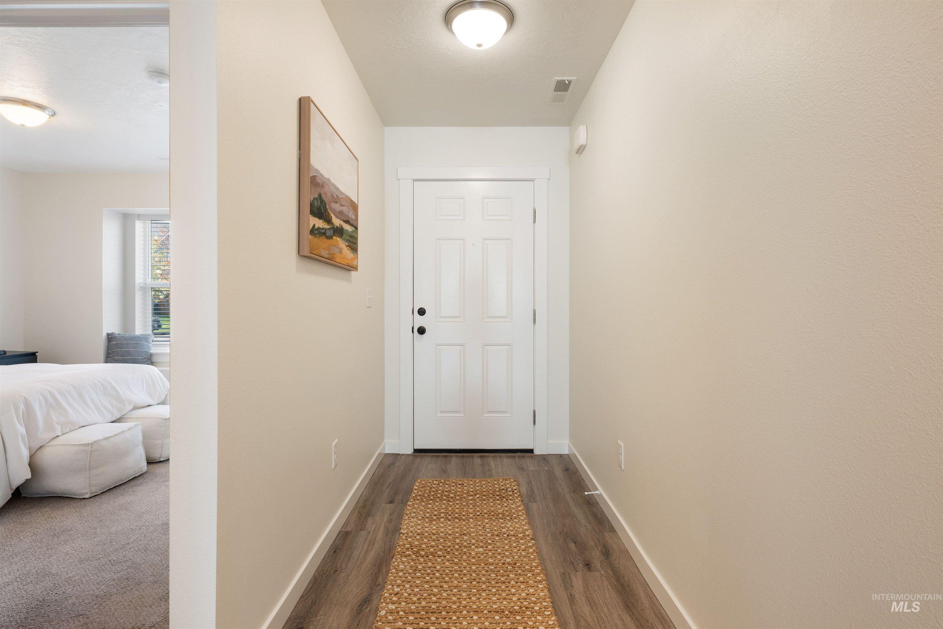 3534 S Avondale Avenue