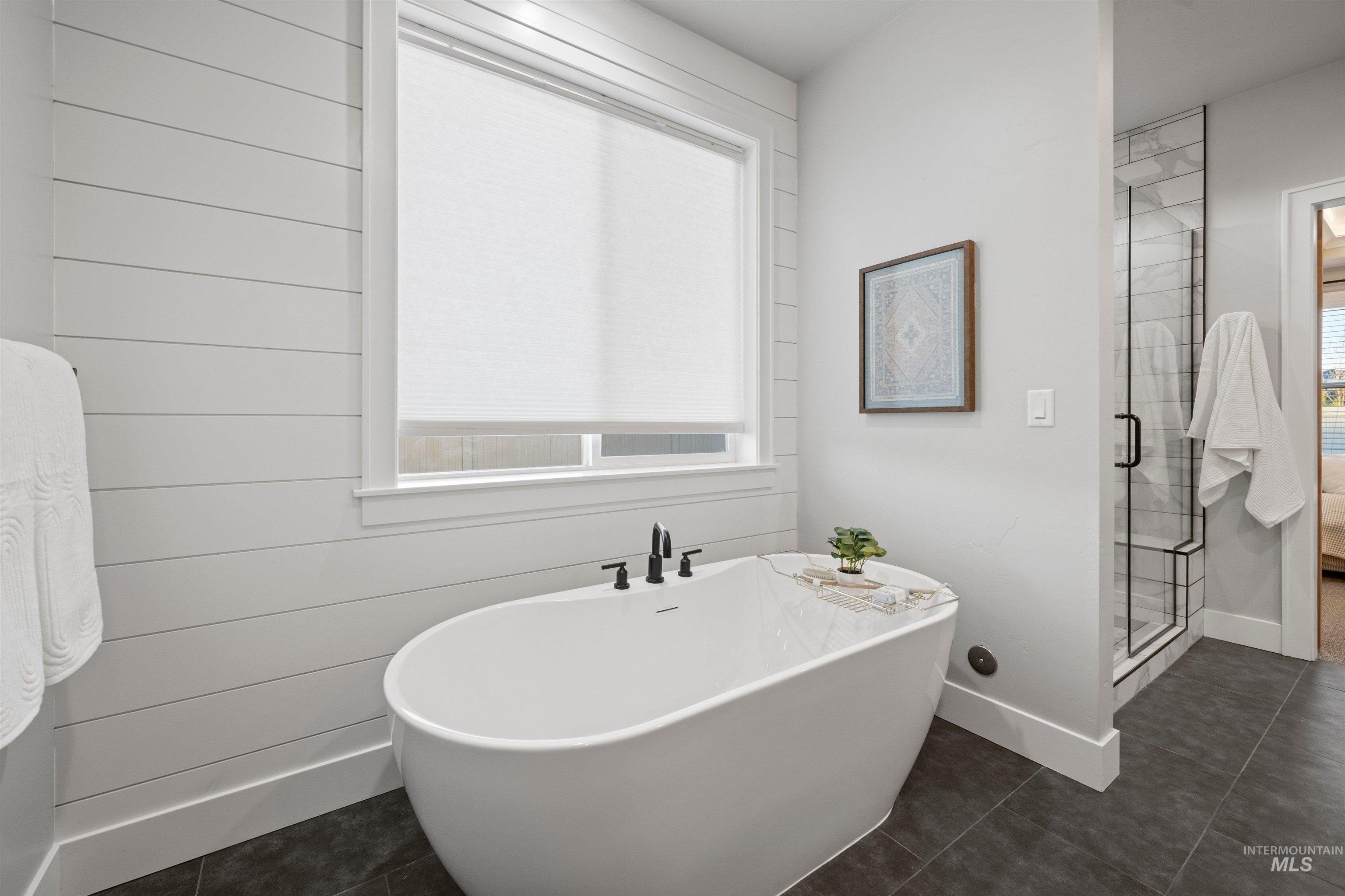 11784 W Sailing Hawk Drive