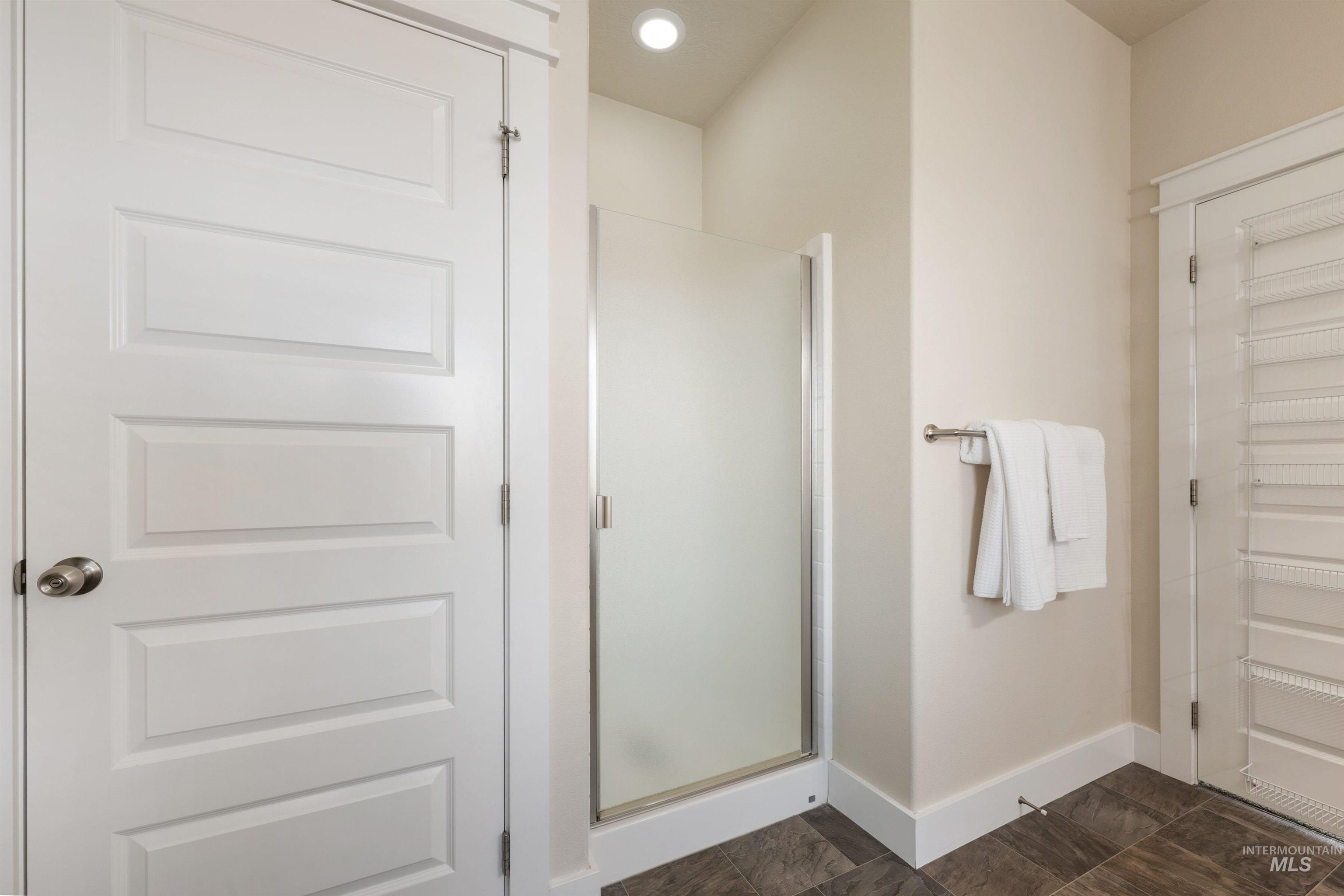 1567 NE Cinder Loop